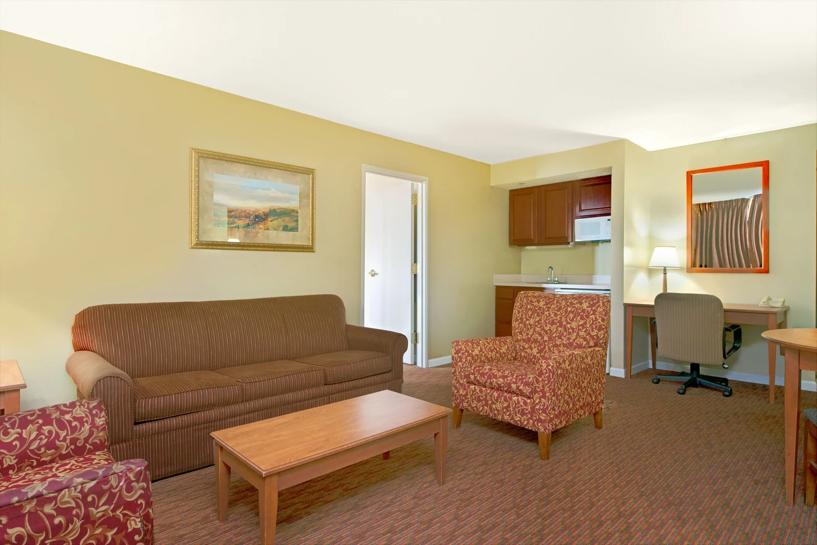 2 Double Beds Suite