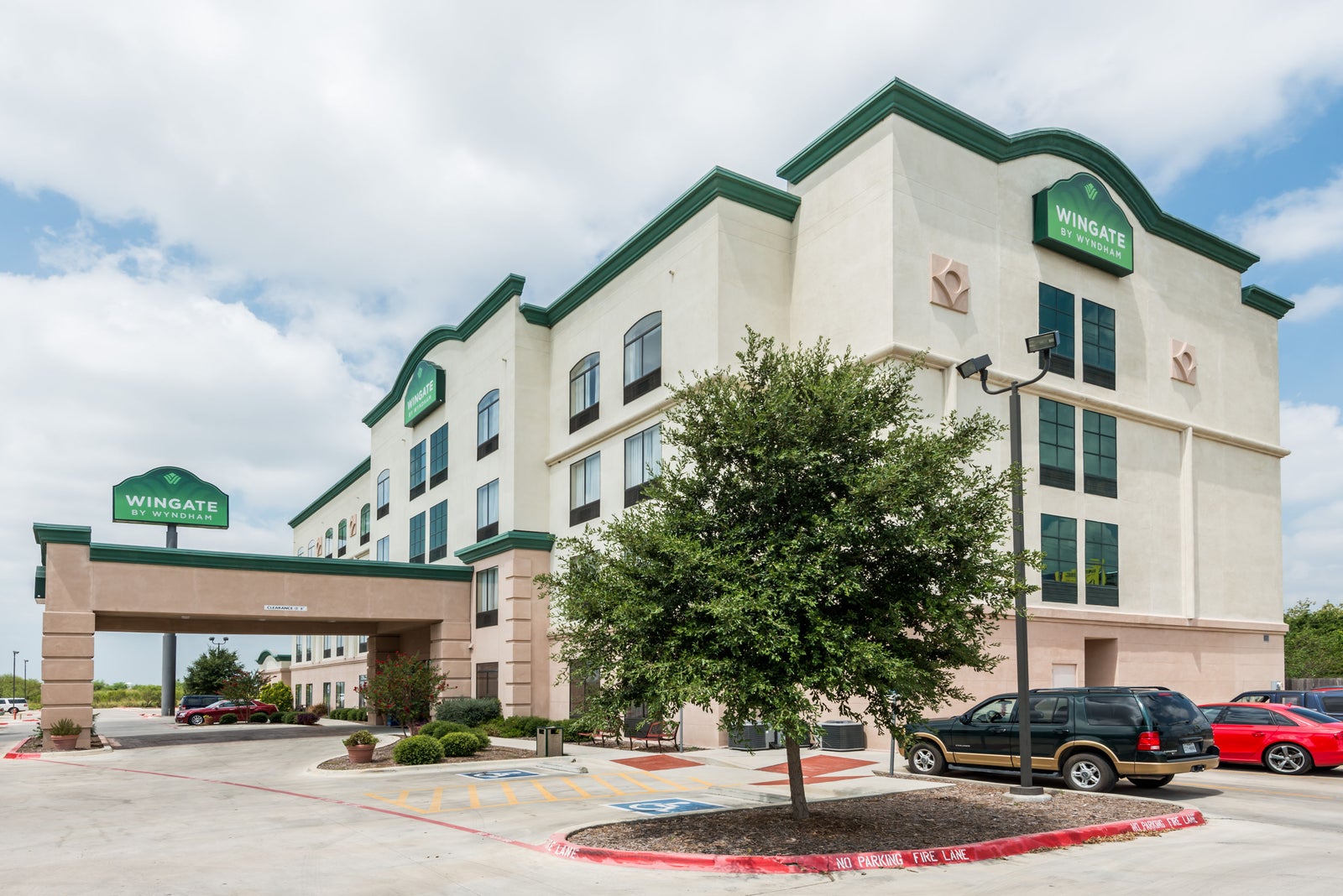 Welcome to the Wingate by Wyndham New Braunfels