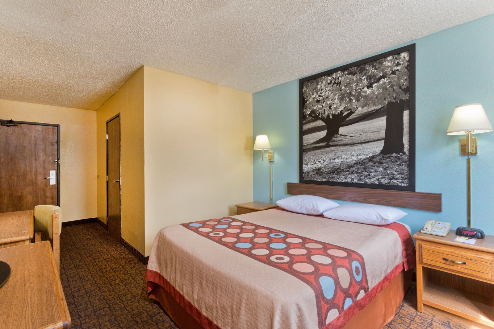 One Queen Bed Accessible Room