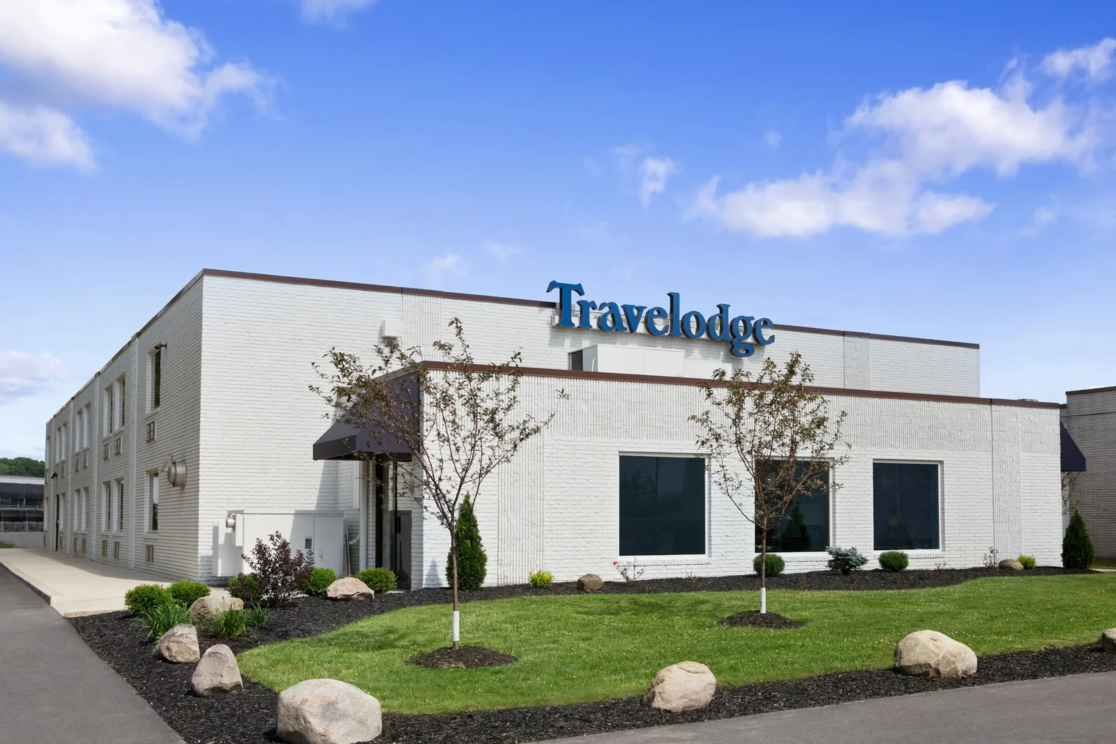 Welcome to the Travelodge Hubbard, OH
