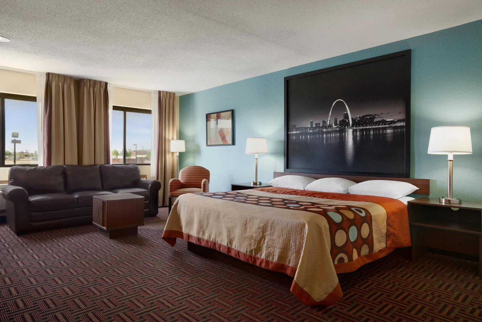 1 King Bed Suite