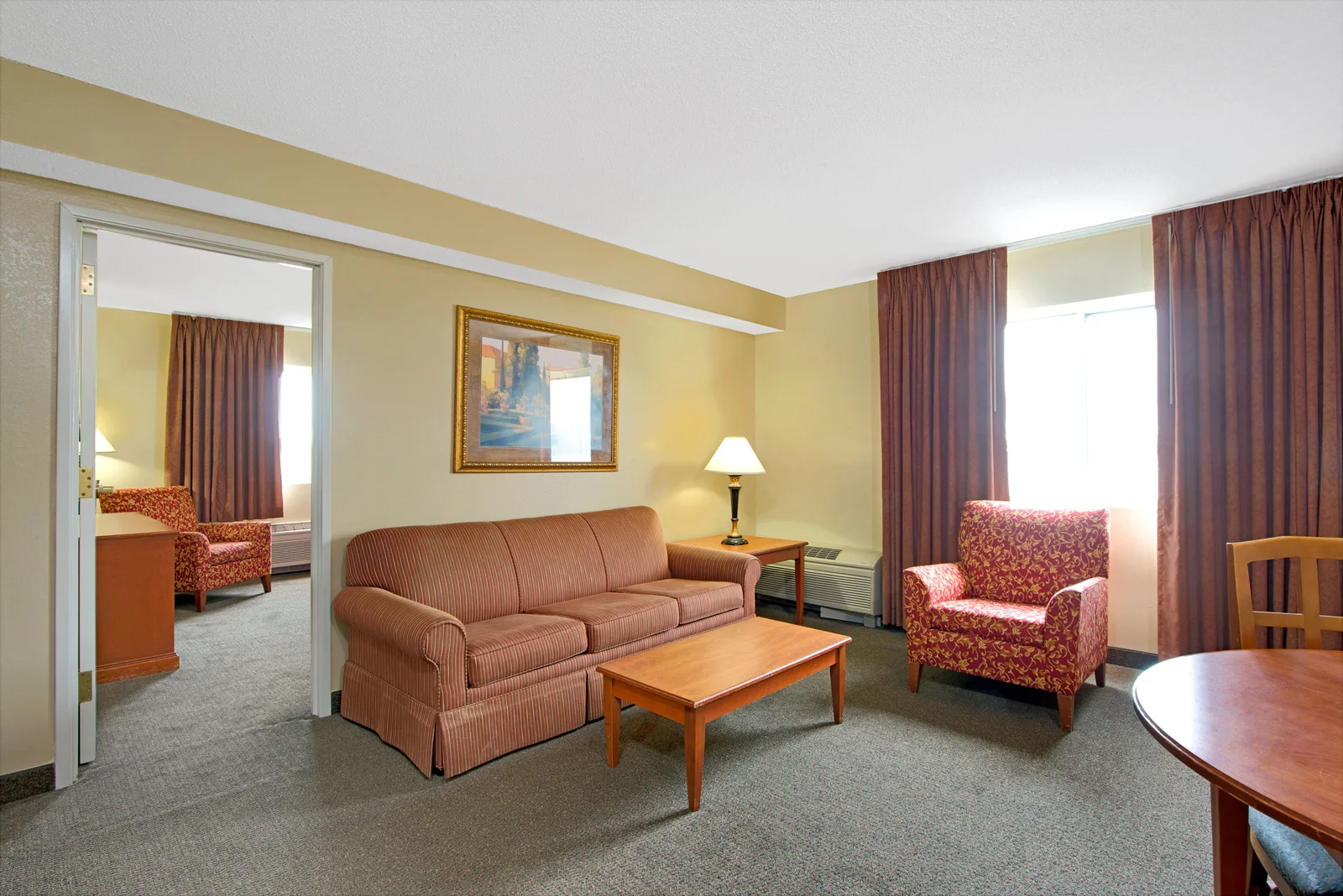 1 King Bed Suite