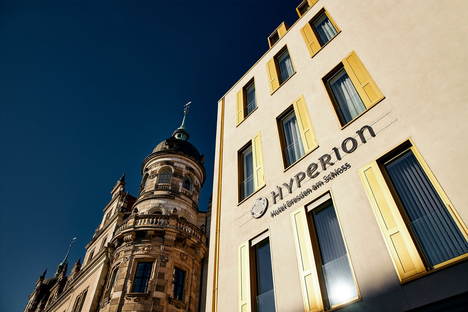 Architektur Fotograf Leipzig für Interieur, Exterieur Werbefotografie und Filmproduktionen