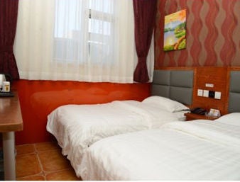 Two Twin Bed Guest Room