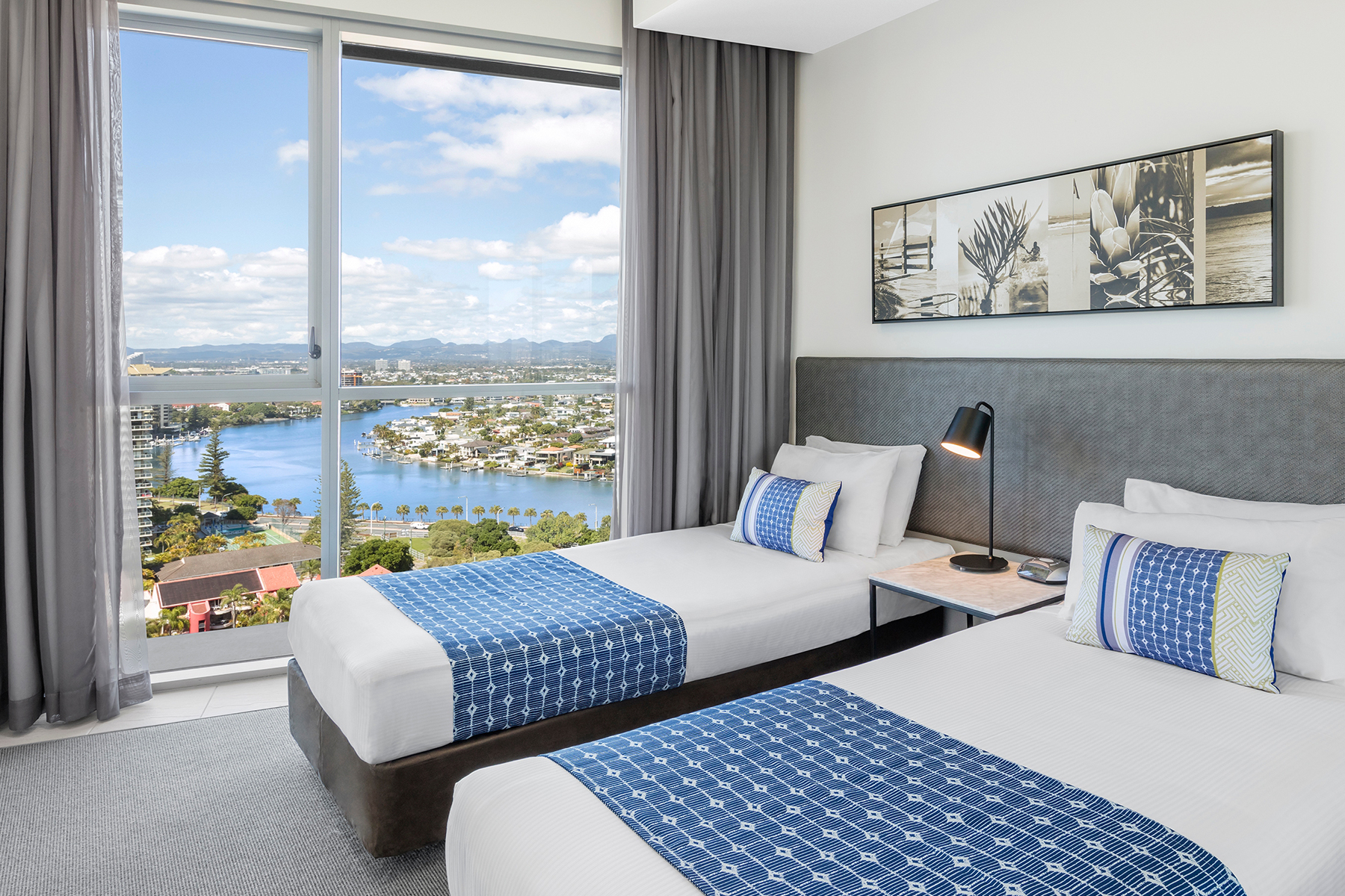 Save On Wyndham Hotel Deals Aaa Discounts Other Deals