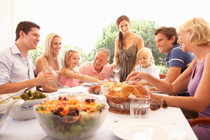 BH_pdp_attractions_familyreunion_2
