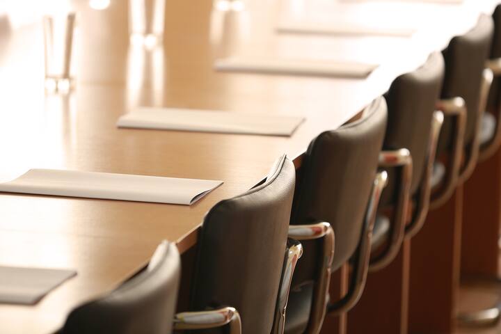 BH_pdp_meeting_tablesetup_1
