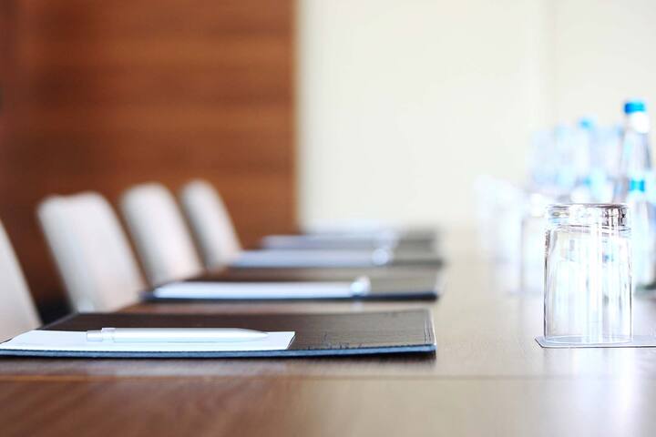 MT_pdp_meetings_roomsetup_1