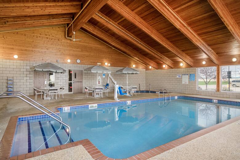 Americinn By Wyndham Anamosa Hotels Ia 52205 4709 Pool At The Americinn By Wyndham Anamosa In Iowa