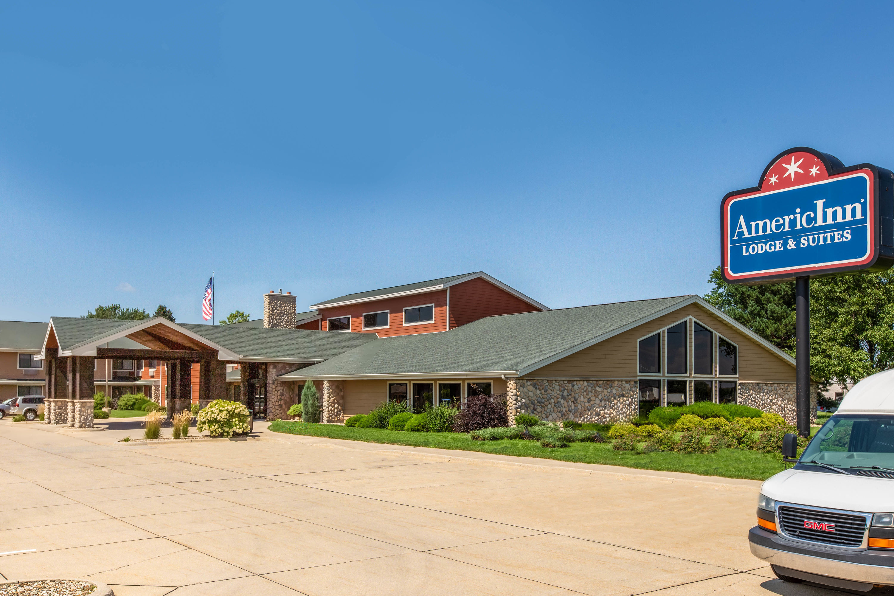 AmericInn by Wyndham Cedar Falls Cedar Falls, IA Hotels