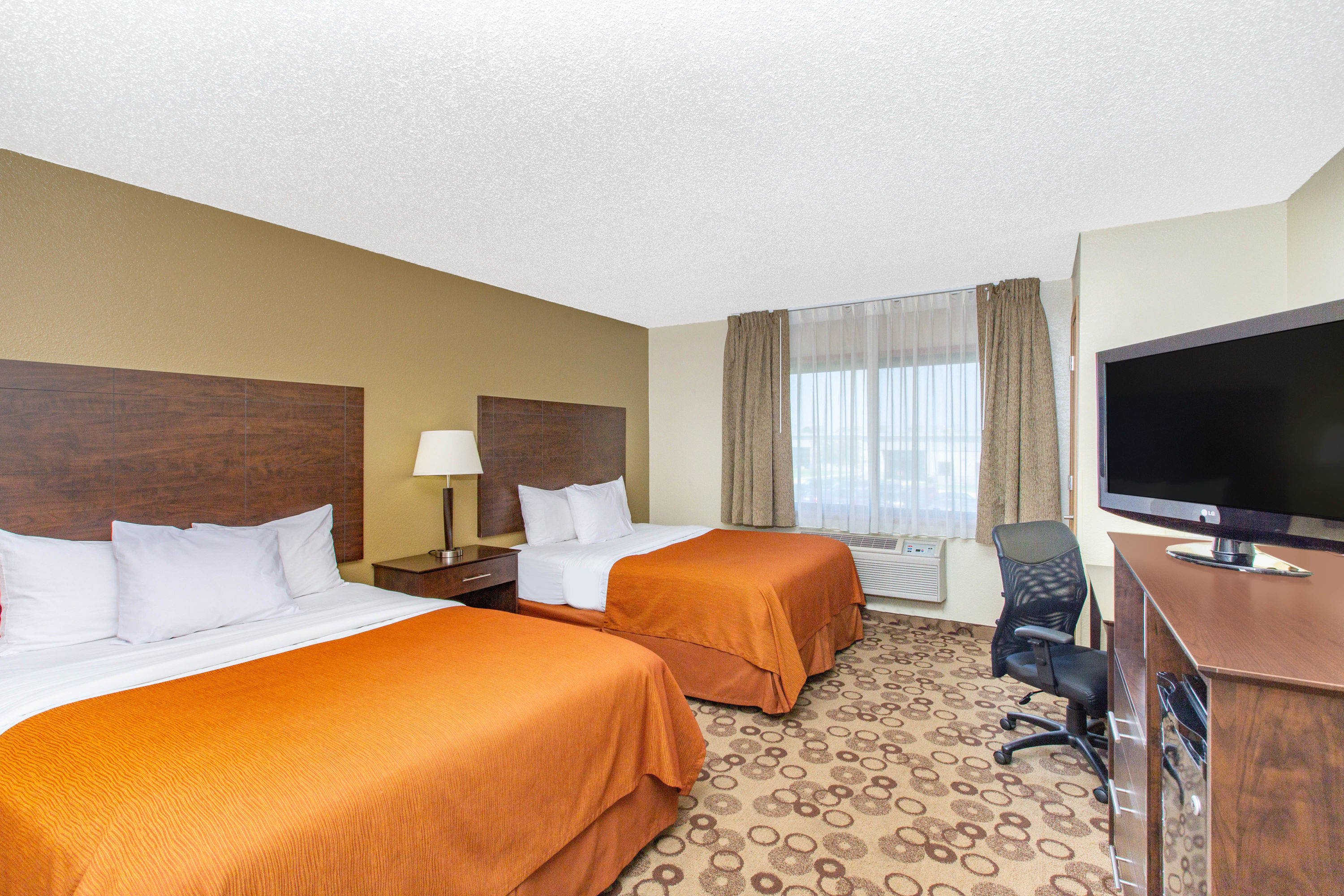 AmericInn by Wyndham Cedar Falls Cedar Falls, IA Hotels