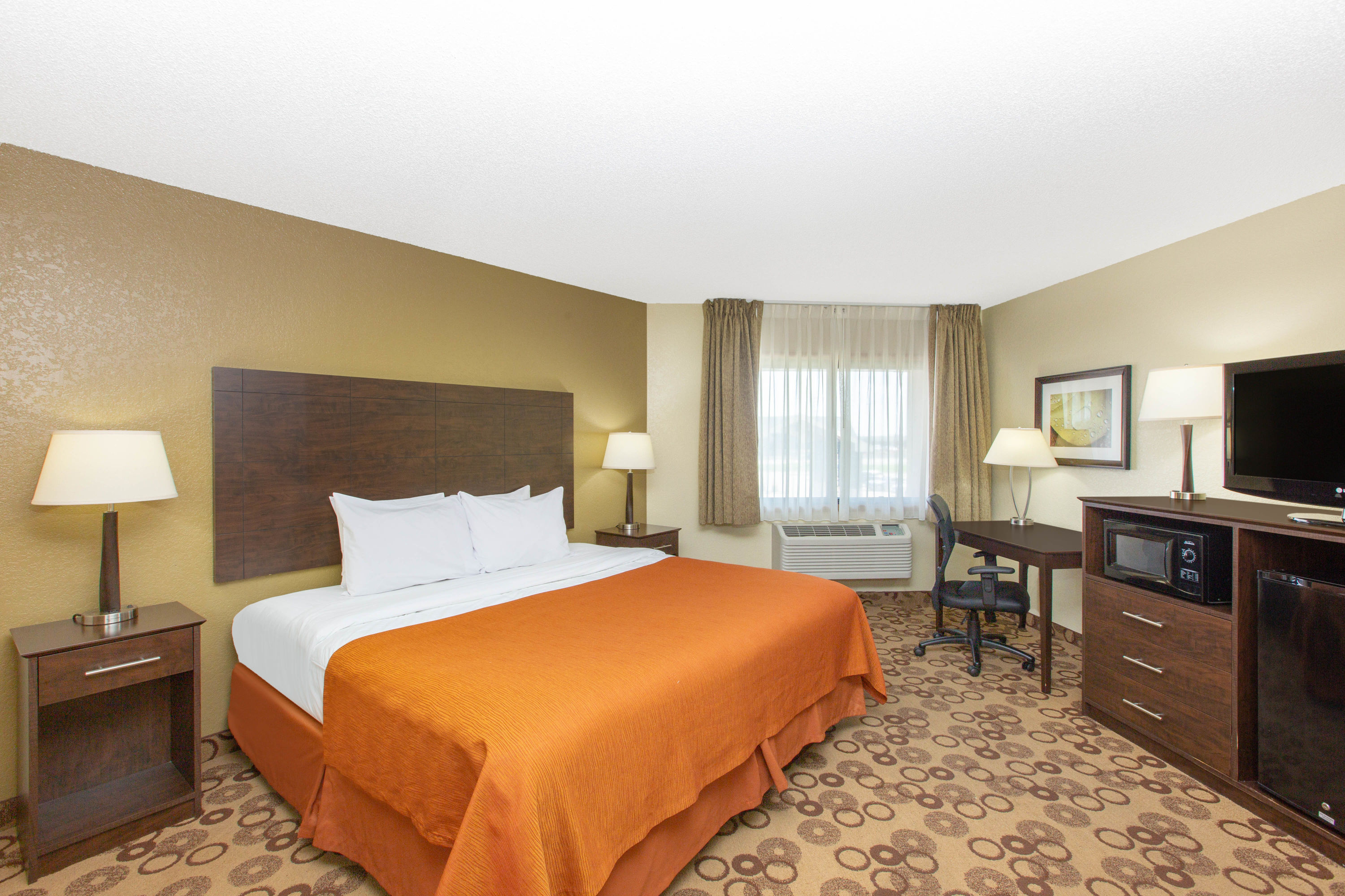 AmericInn by Wyndham Cedar Falls Cedar Falls, IA Hotels