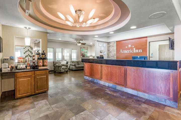 americinn by wyndham des moines airport des moines hotels ia 50315