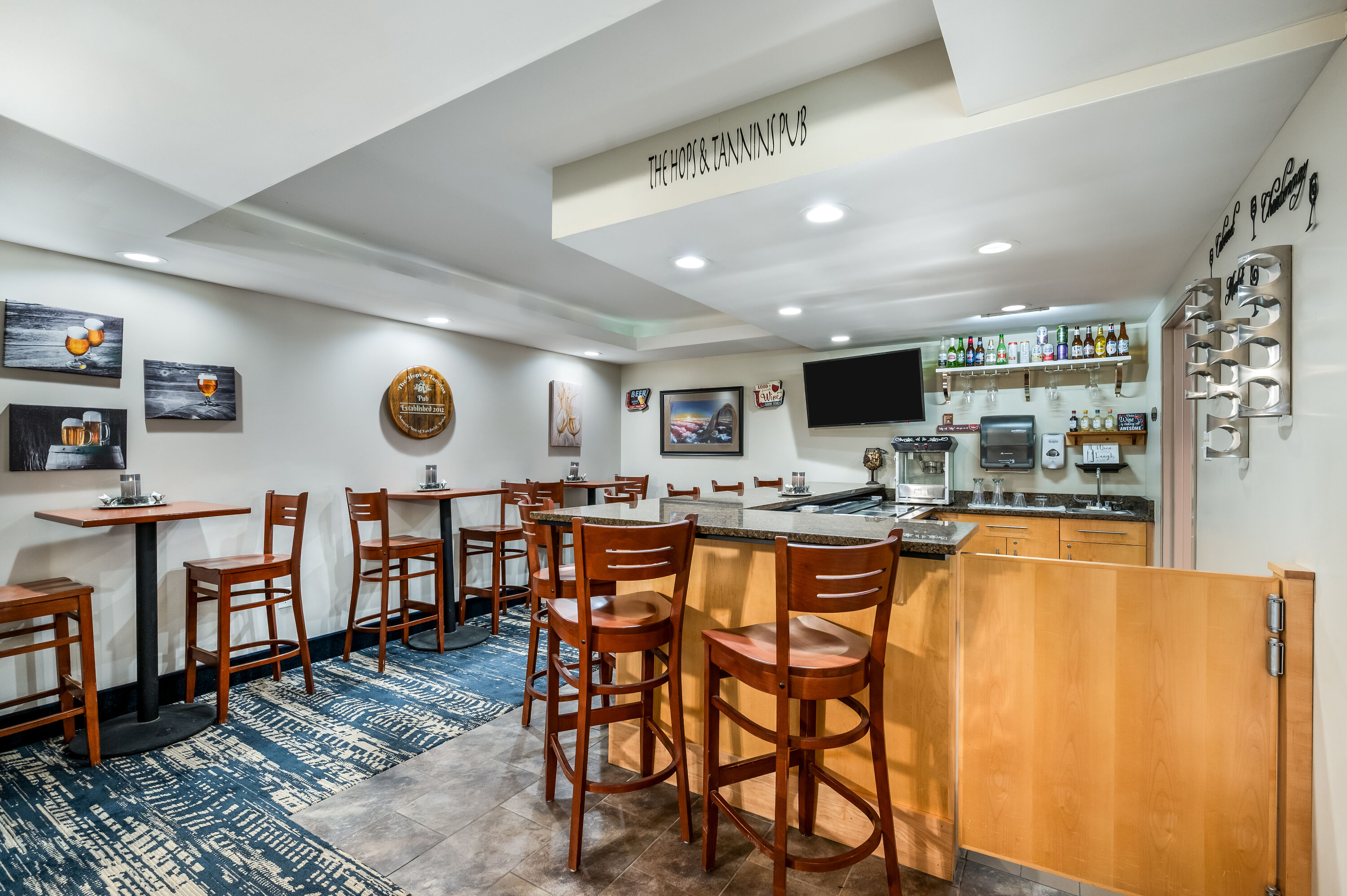 Bar at AmericInn by Wyndham Fairfield in Fairfield, Iowa