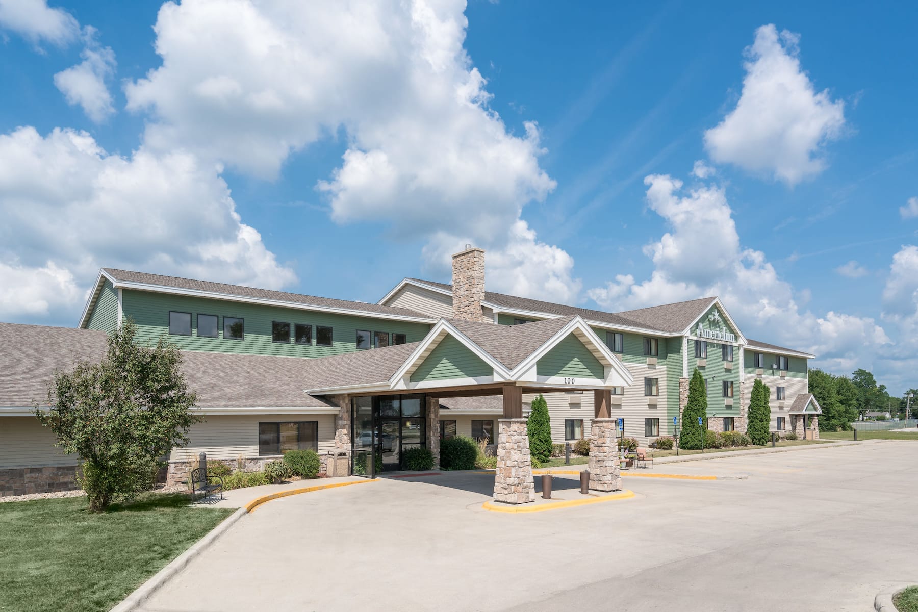 Exterior Day Image of AmericInn by Wyndham Fort Dodge hotel in Fort Dodge, Iowa...