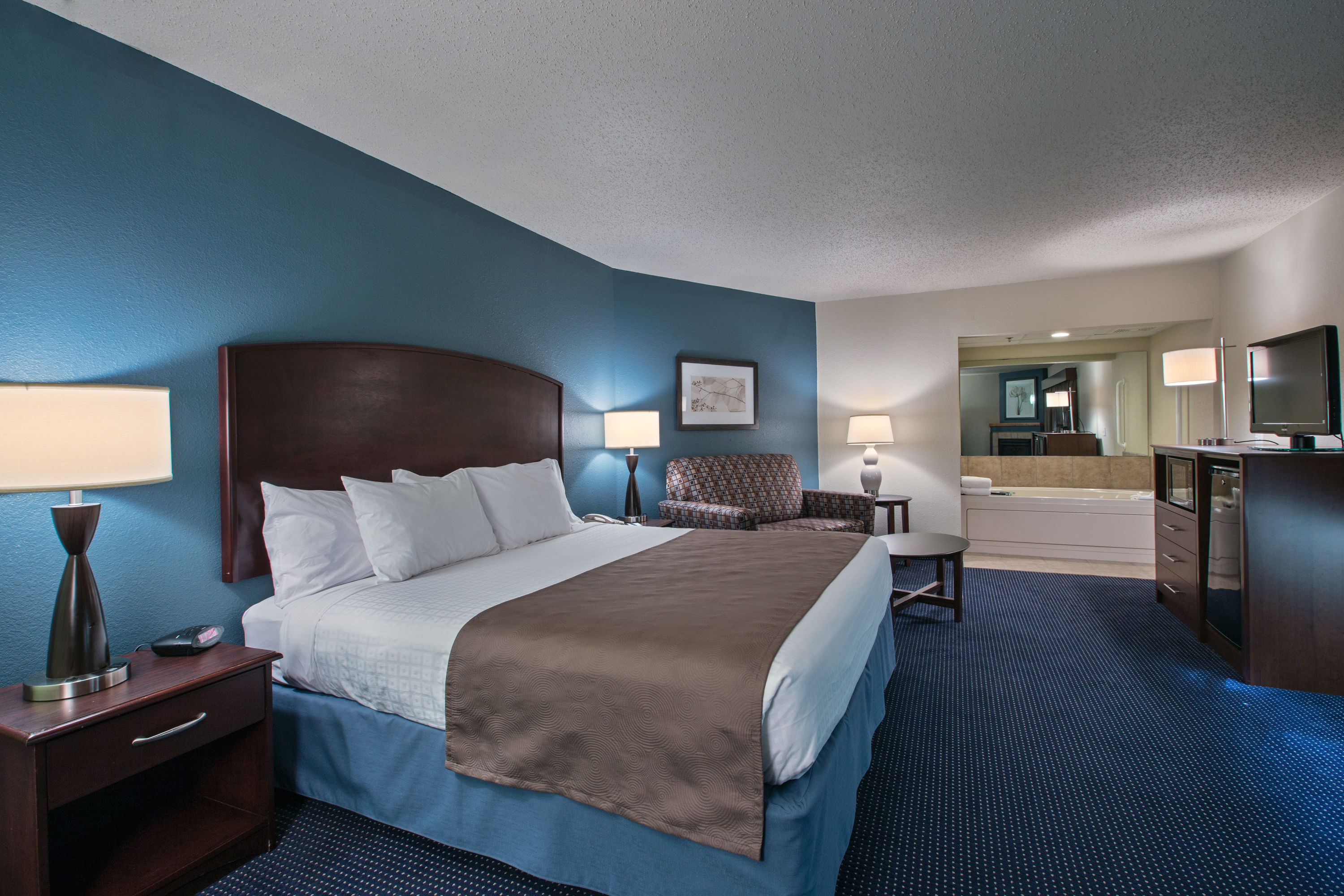 AmericInn by Wyndham Fort Dodge suite in Fort Dodge, Iowa