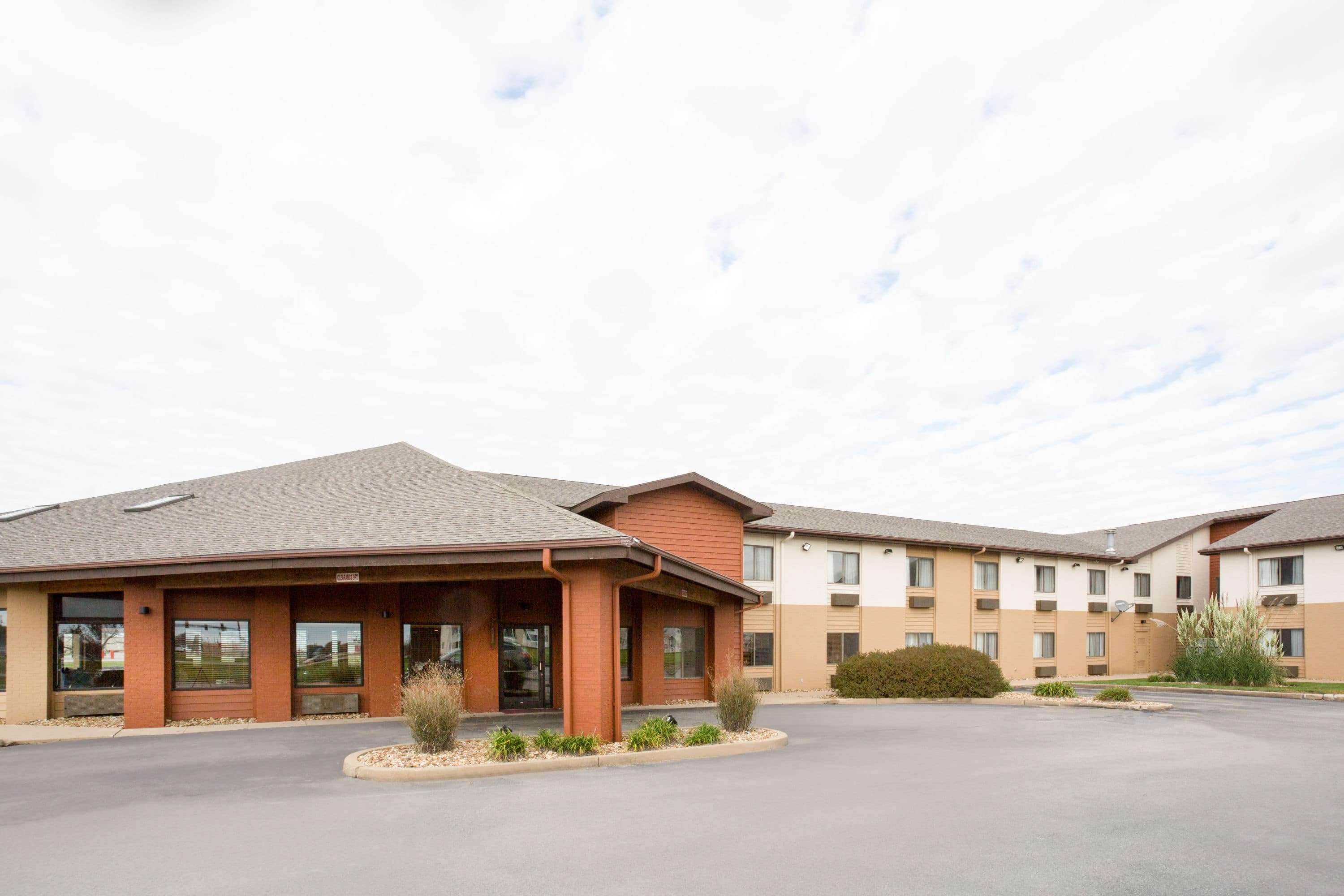 lodging in mount pleasant iowa