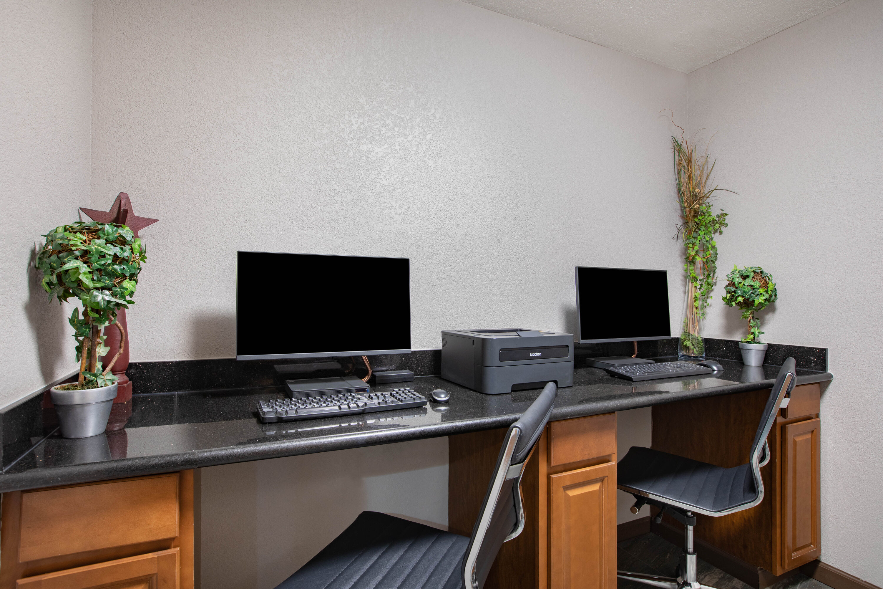 AmericInn by Wyndham Pella business center in Pella, Iowa