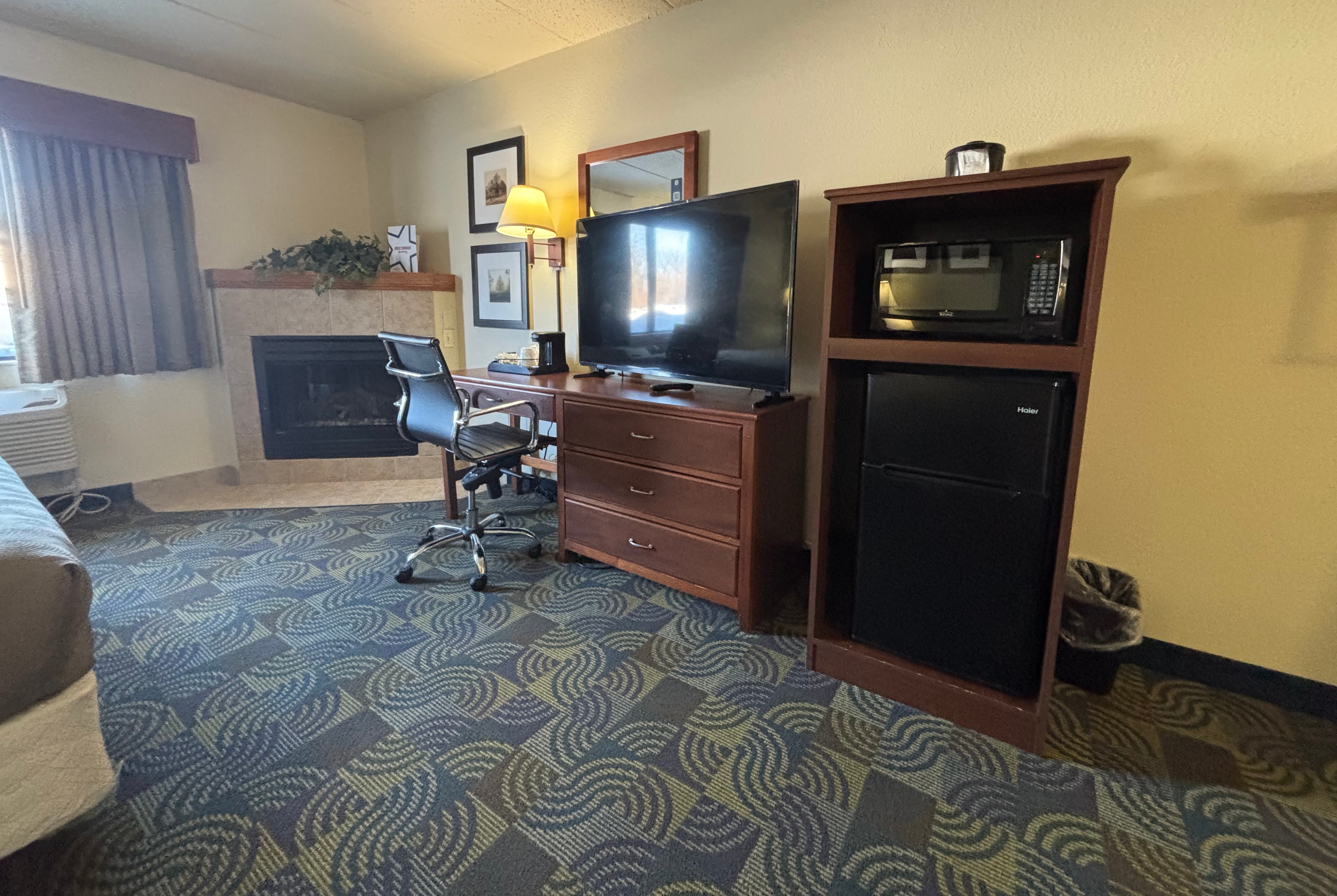 AmericInn by Wyndham Kewanee suite in Kewanee, Illinois