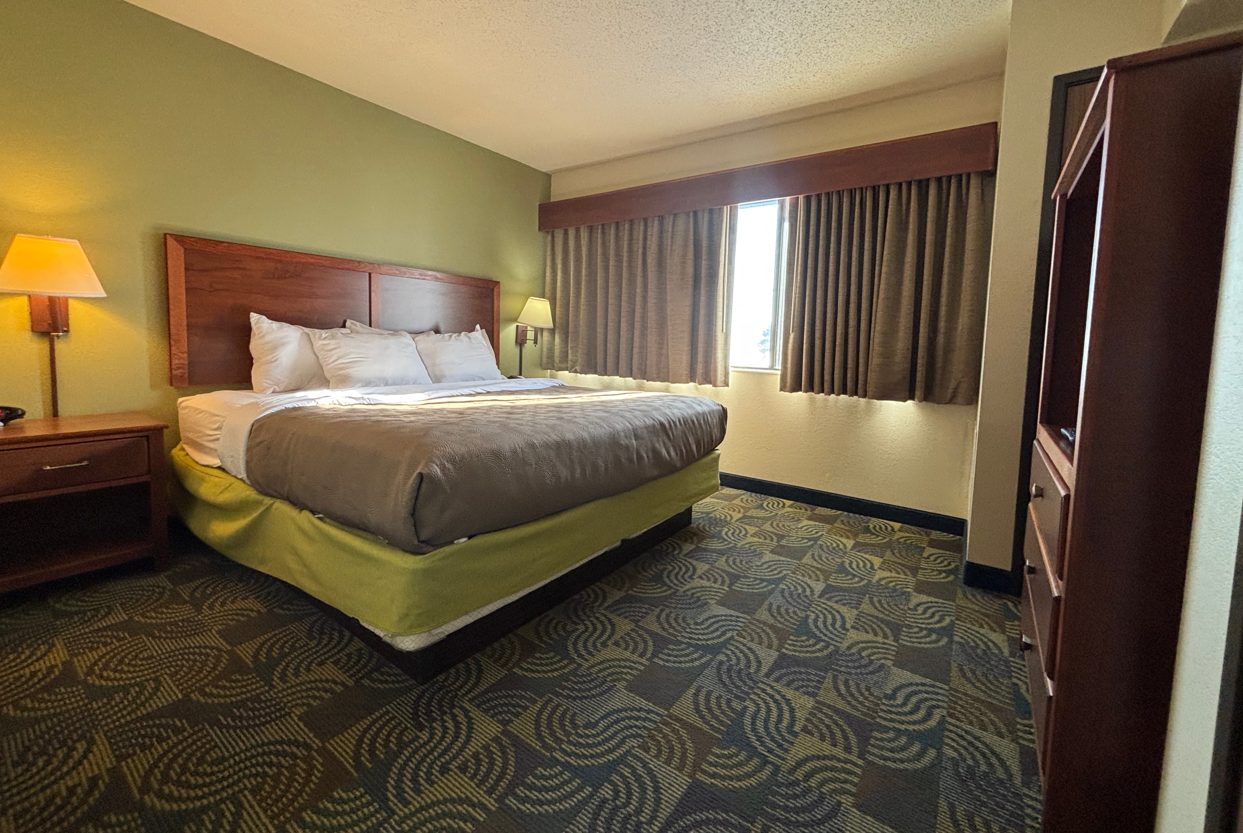 AmericInn by Wyndham Kewanee suite in Kewanee, Illinois