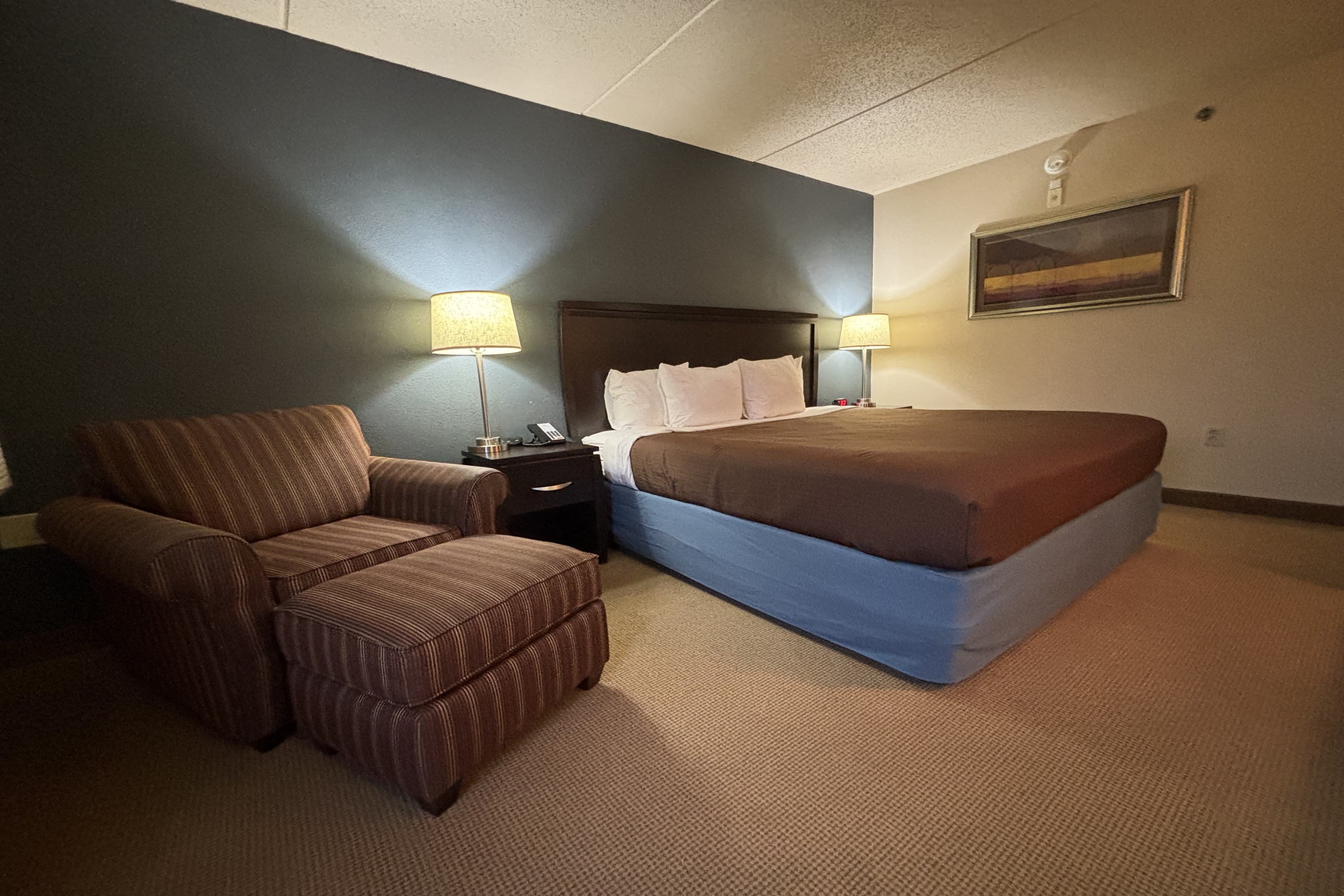 Guest room at the AmericInn by Wyndham Monmouth in Monmouth, Illinois