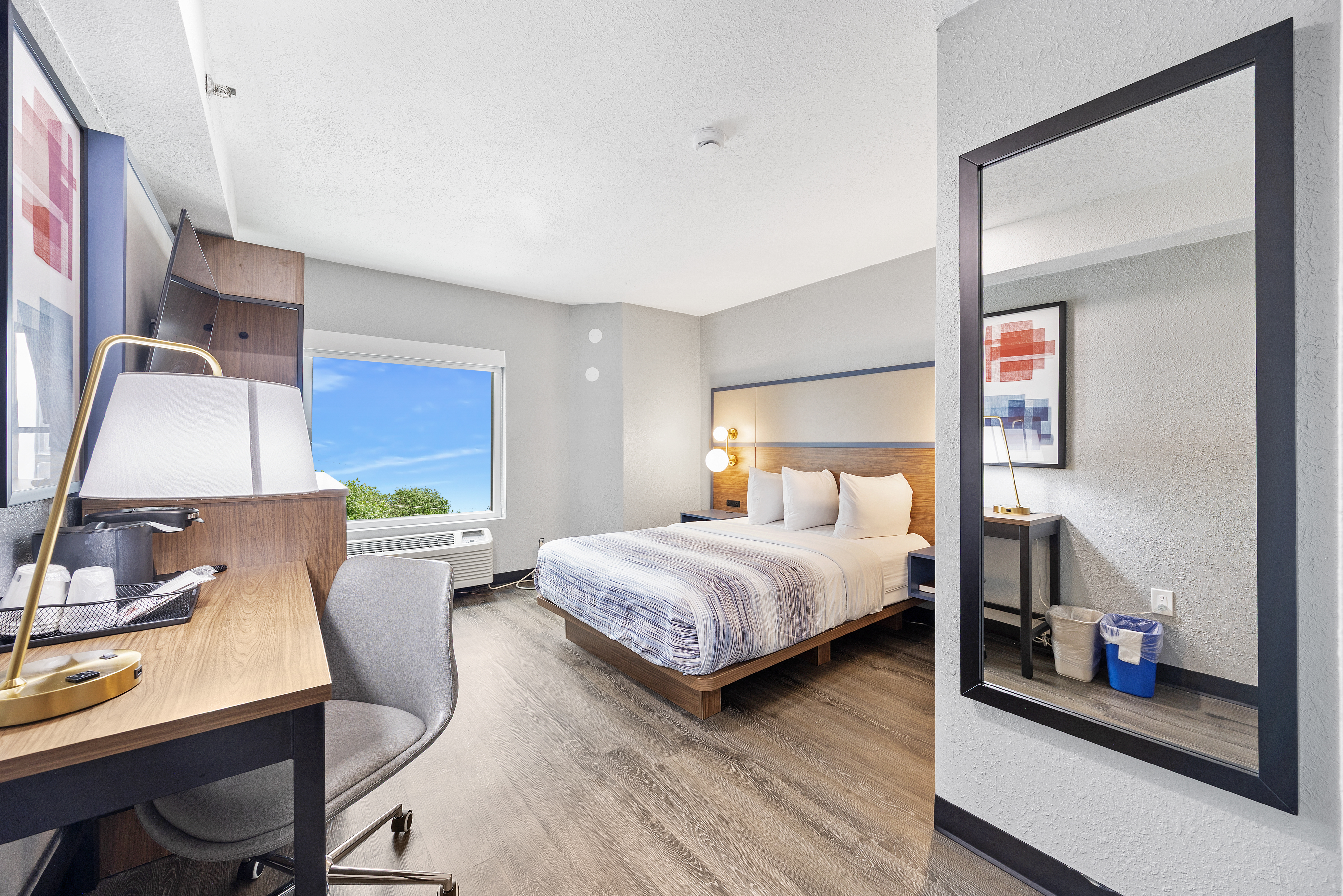 Guest room at the AmericInn by Wyndham Urbana/Champaign University Area in Urbana, Illinois