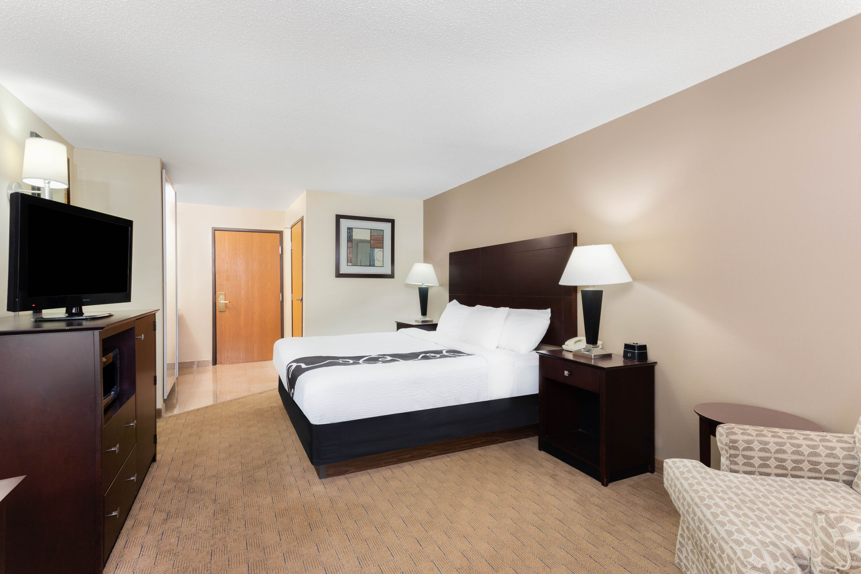 Guest room at the AmericInn by Wyndham Frankfort IN in Frankfort, Indiana