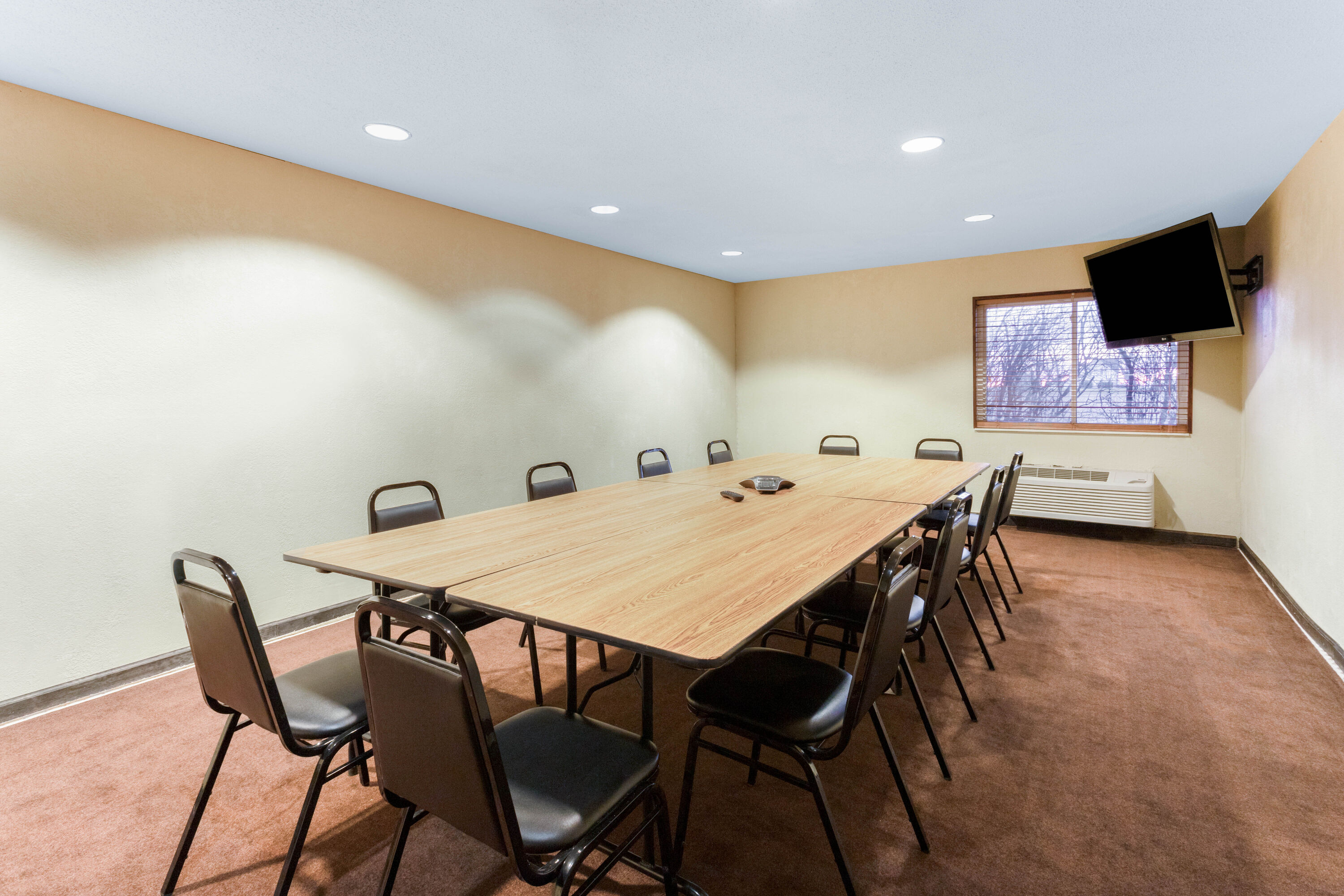 Meeting room at AmericInn by Wyndham Frankfort IN in Frankfort, Indiana