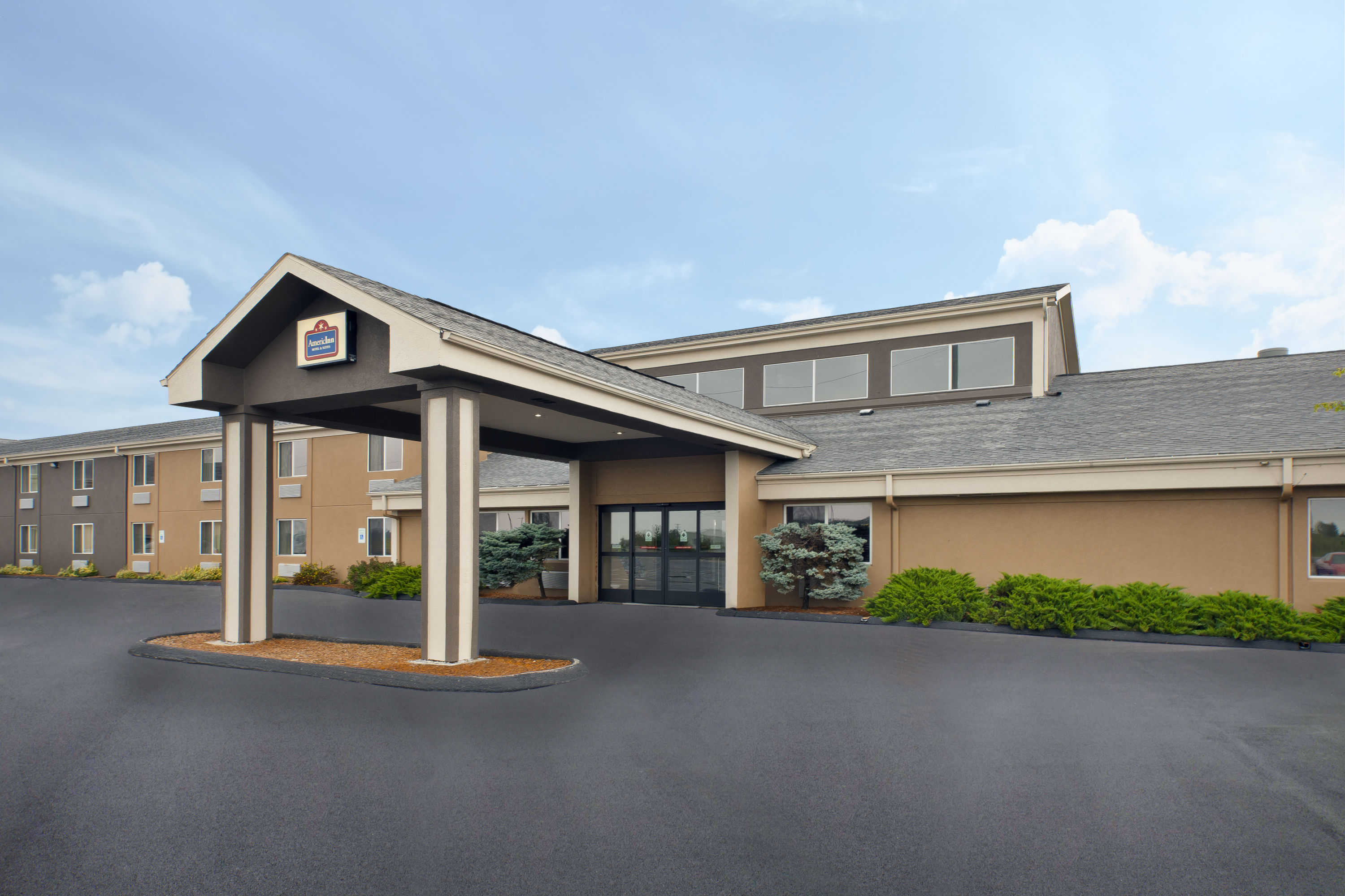 Americinn By Wyndham Bay City Bay City Mi Hotels