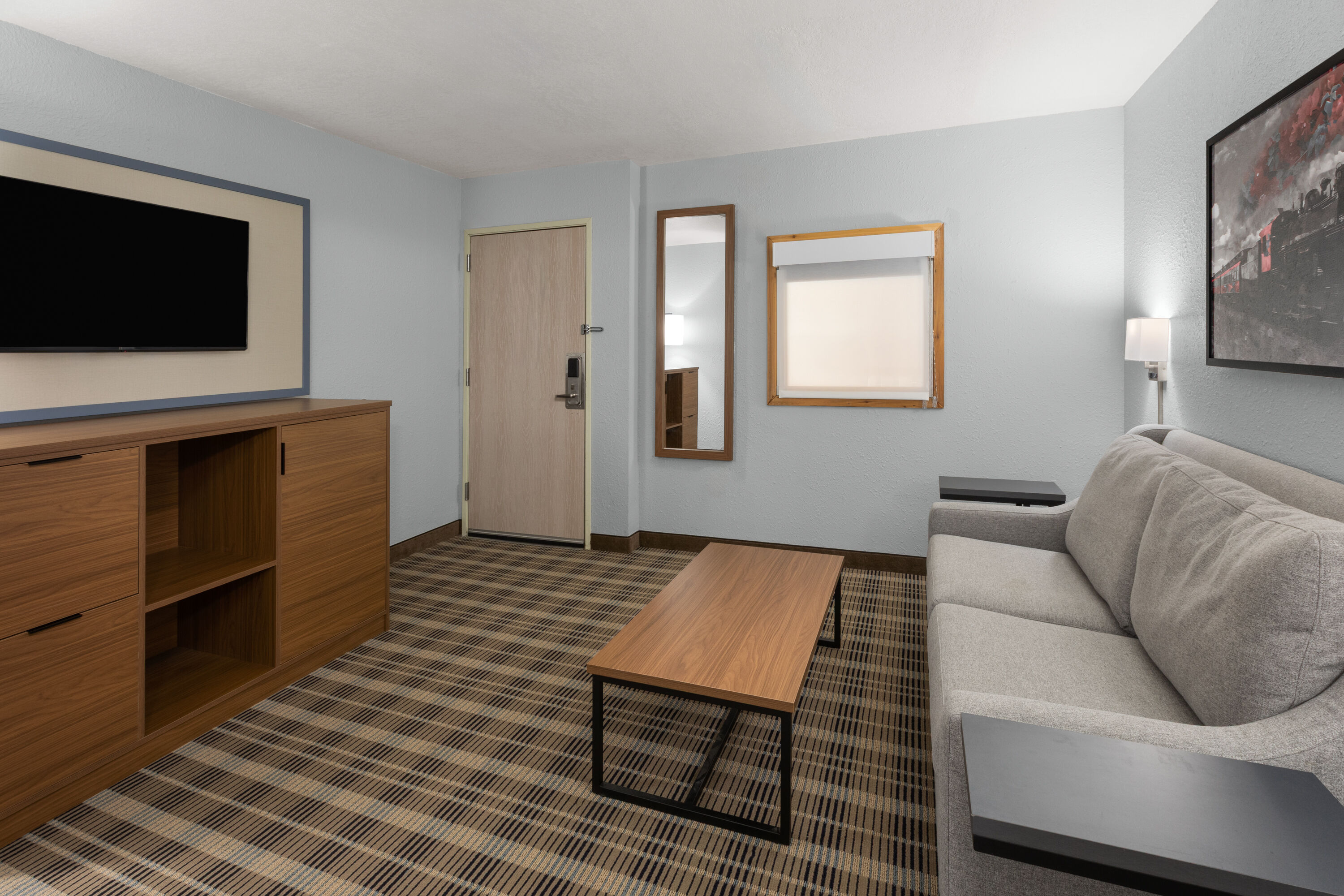 AmericInn by Wyndham Douglas/Saugatuck suite in Douglas, Michigan
