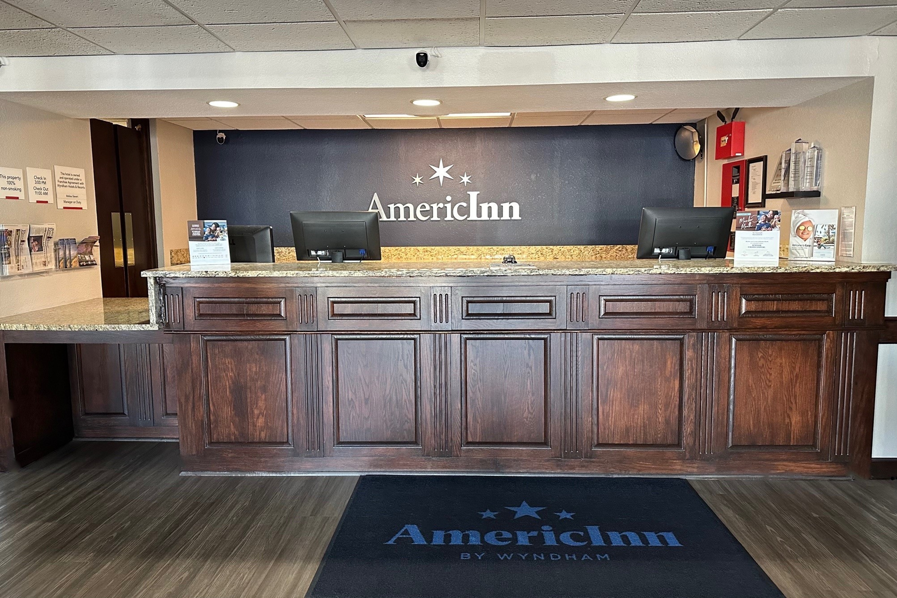 AmericInn by Wyndham Menominee Menominee, MI Hotels