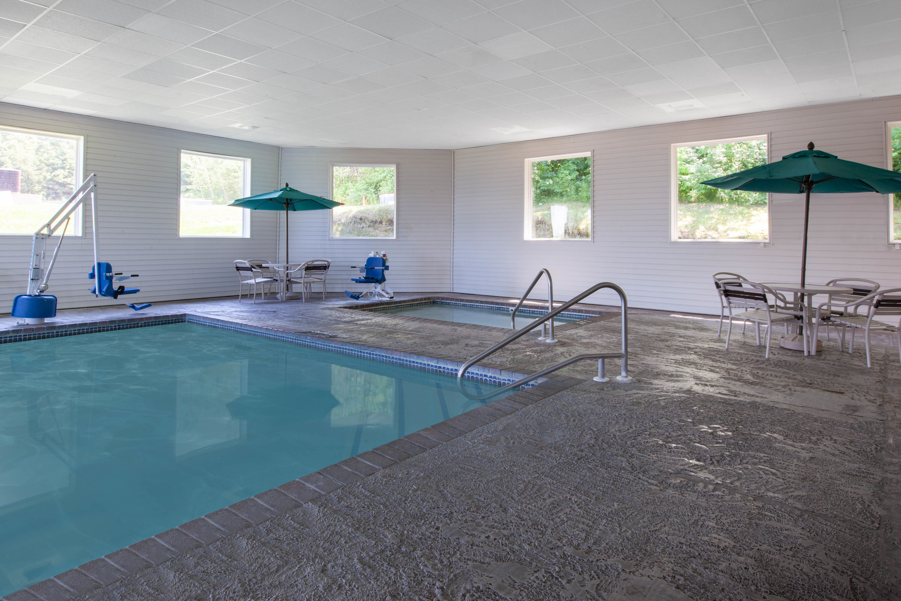 Hot tub at the AmericInn by Wyndham Petoskey in Petoskey, Michigan