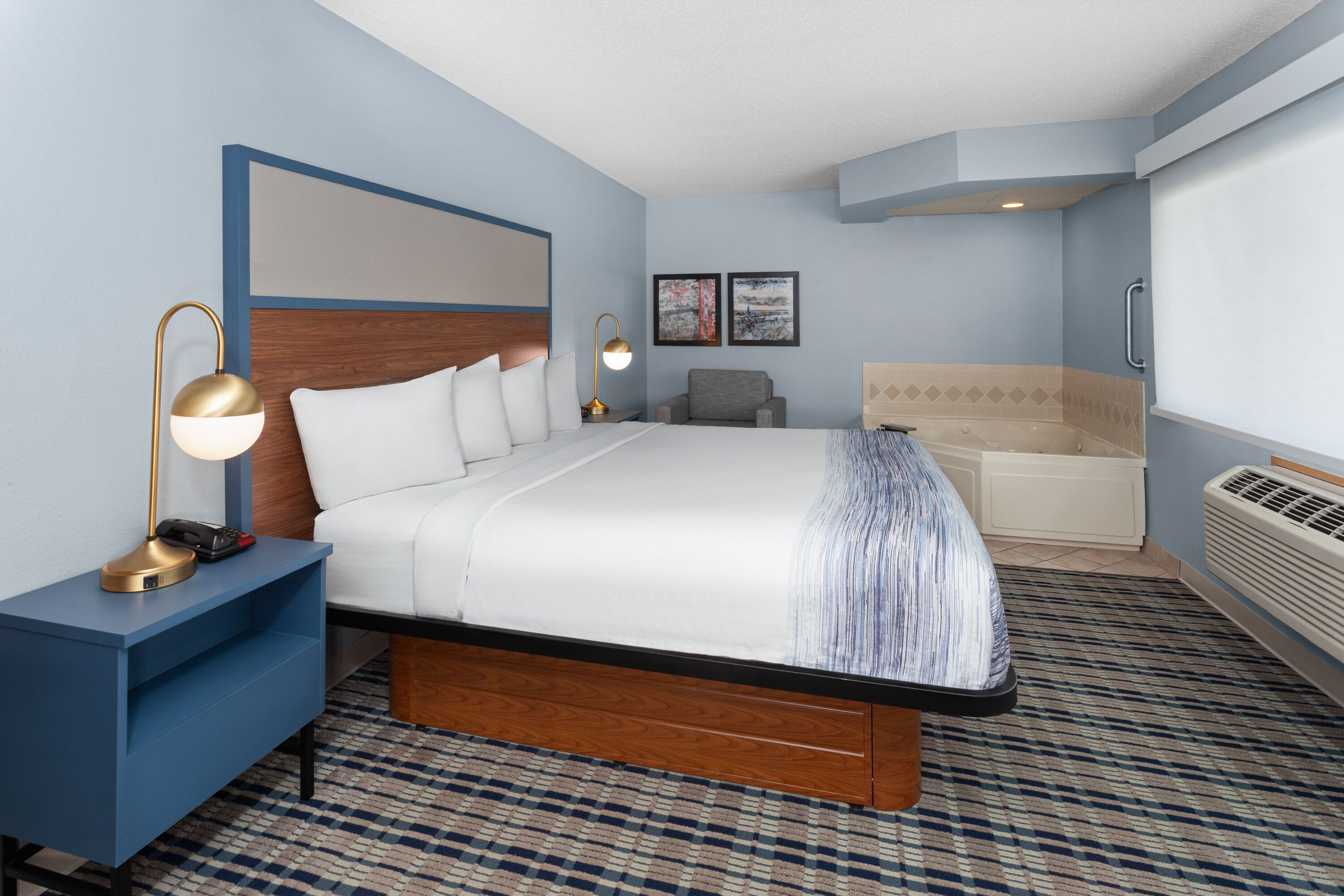 AmericInn by Wyndham Austin hot tub suite in Austin, Minnesota