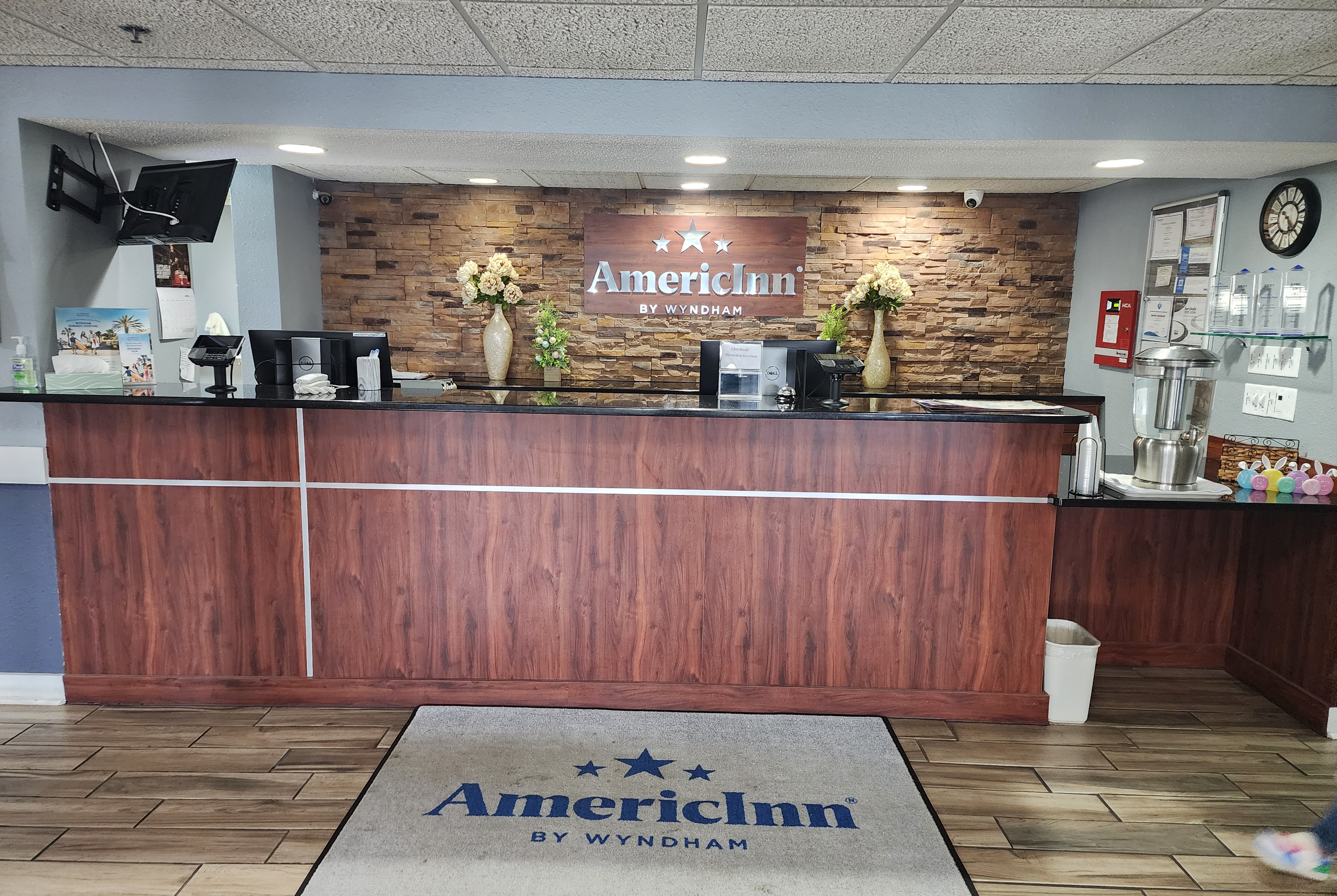 AmericInn by Wyndham Austin reception in Austin, Minnesota