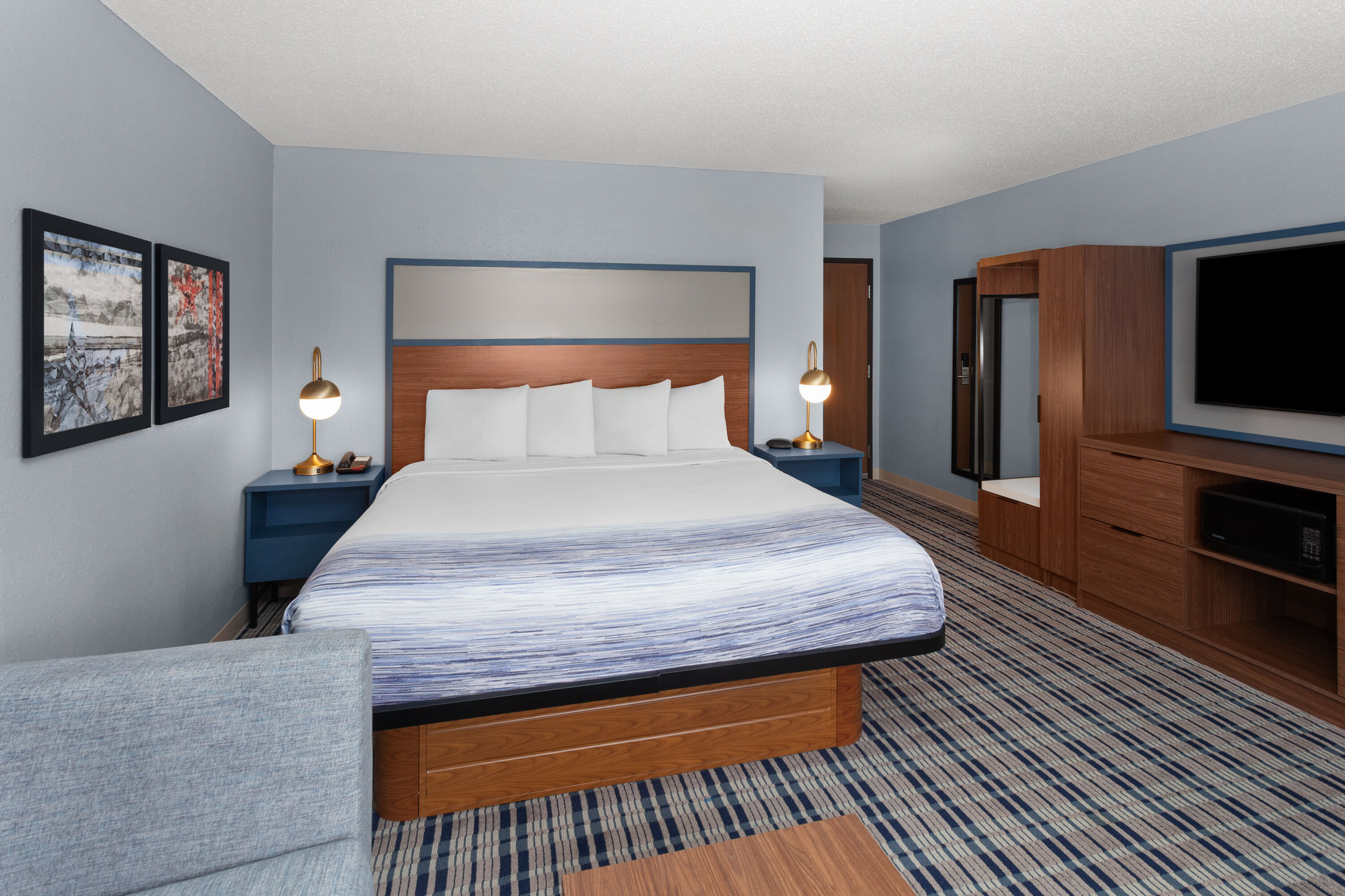 AmericInn by Wyndham Austin suite in Austin, Minnesota