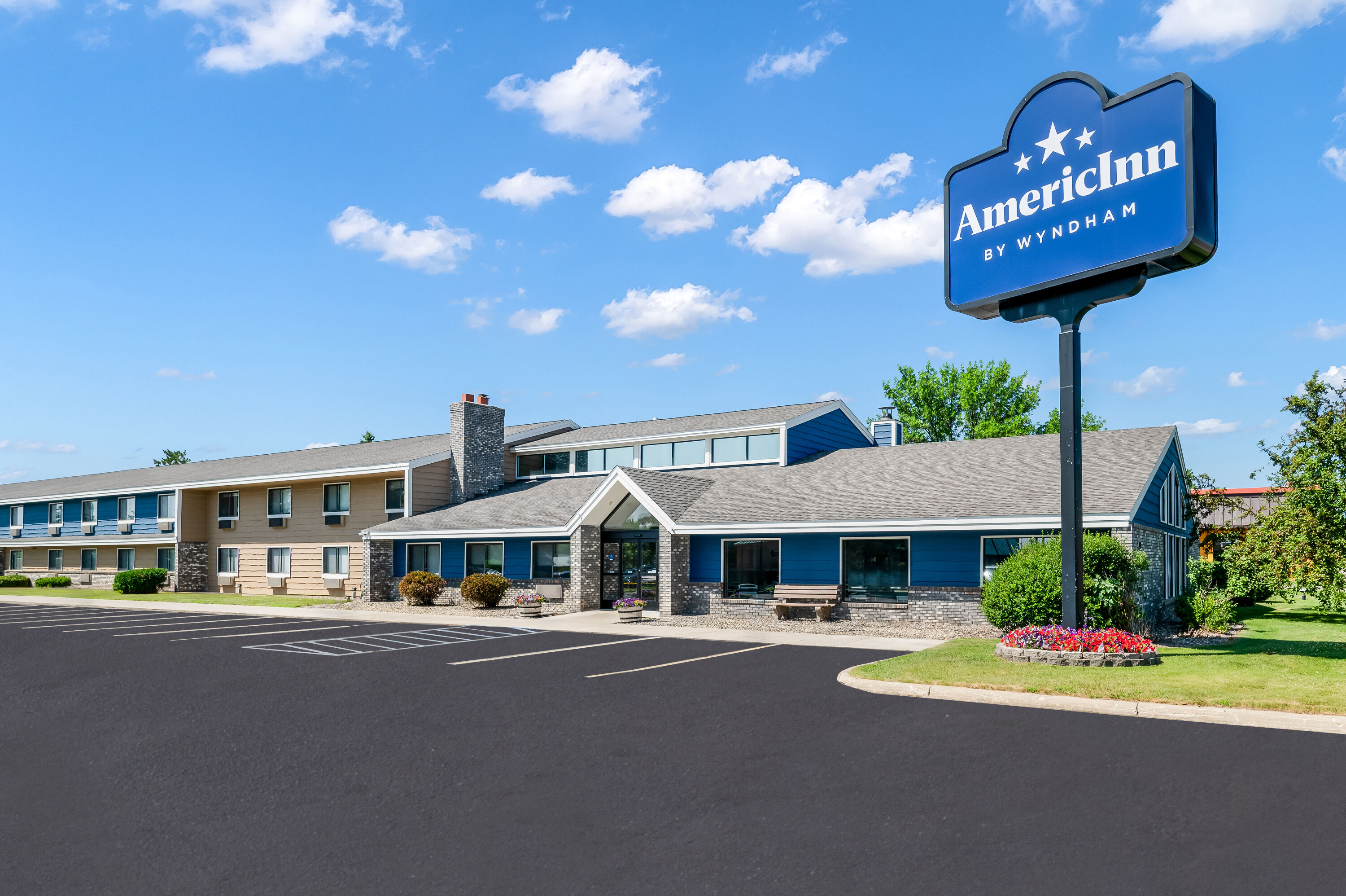 Exterior Day Image of AmericInn by Wyndham Bemidji hotel in Bemidji, Minnesota