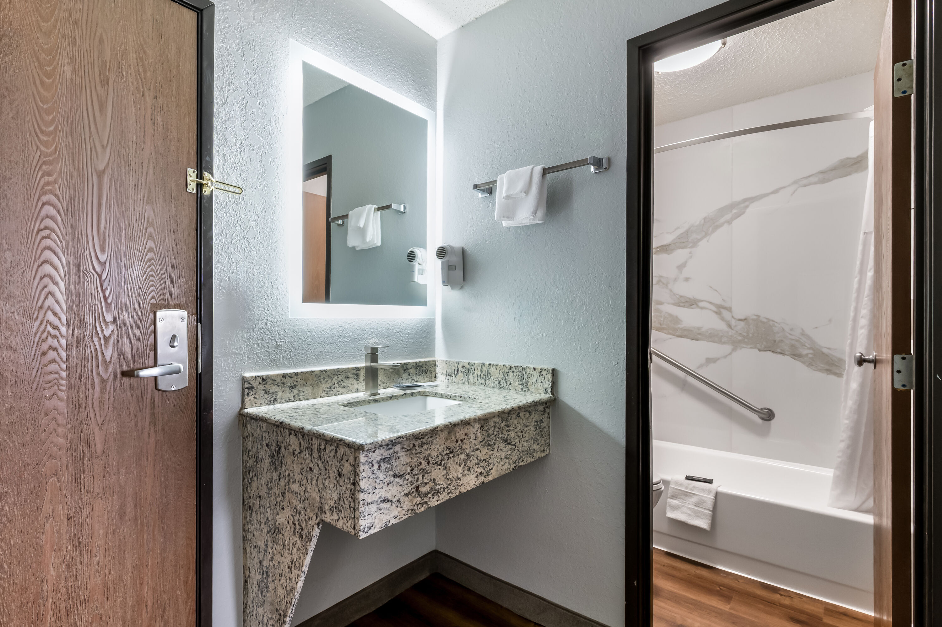 Guest room bath at the AmericInn by Wyndham Cloquet in Cloquet, Minnesota