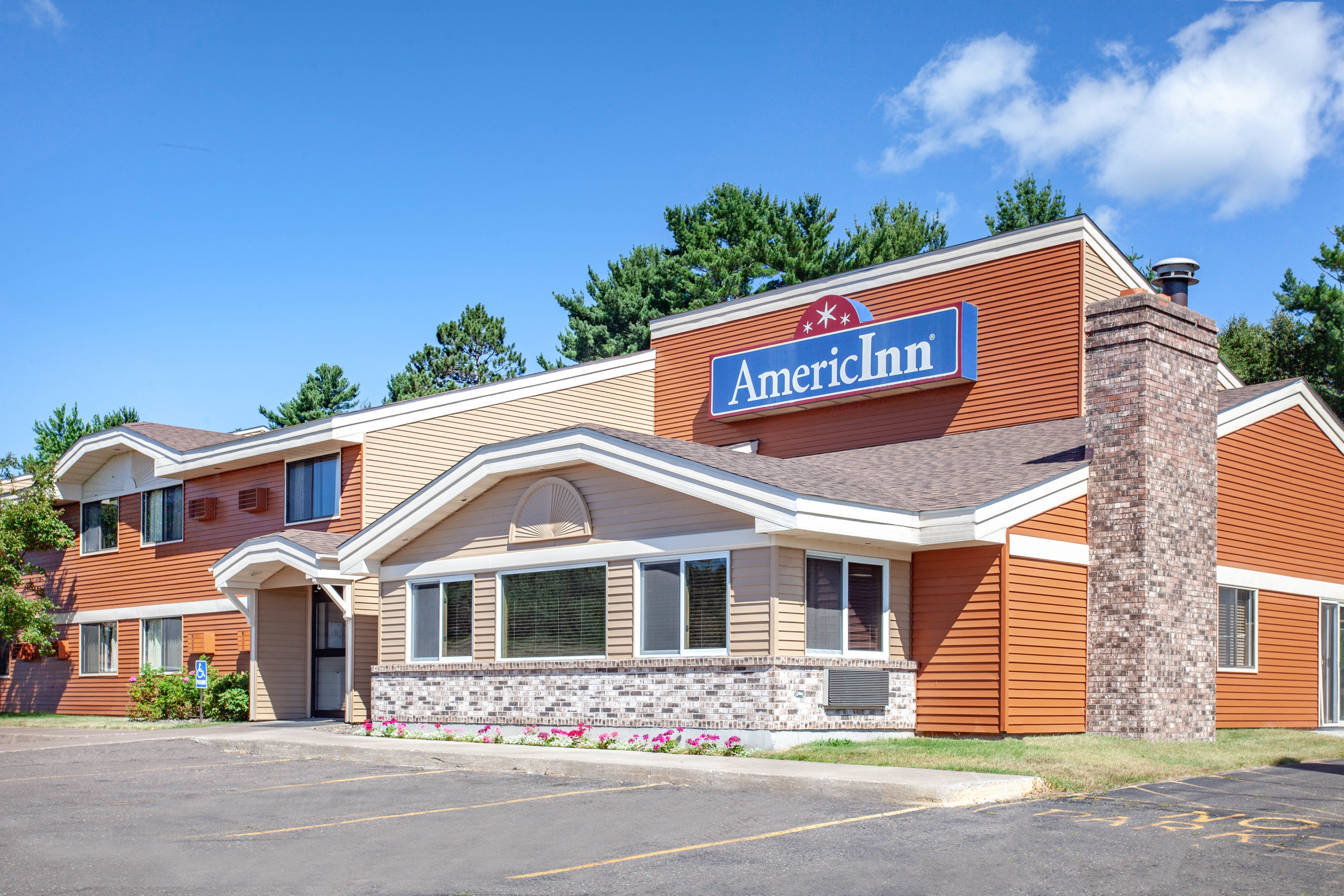 AmericInn by Wyndham Cloquet | Cloquet, MN Hotels