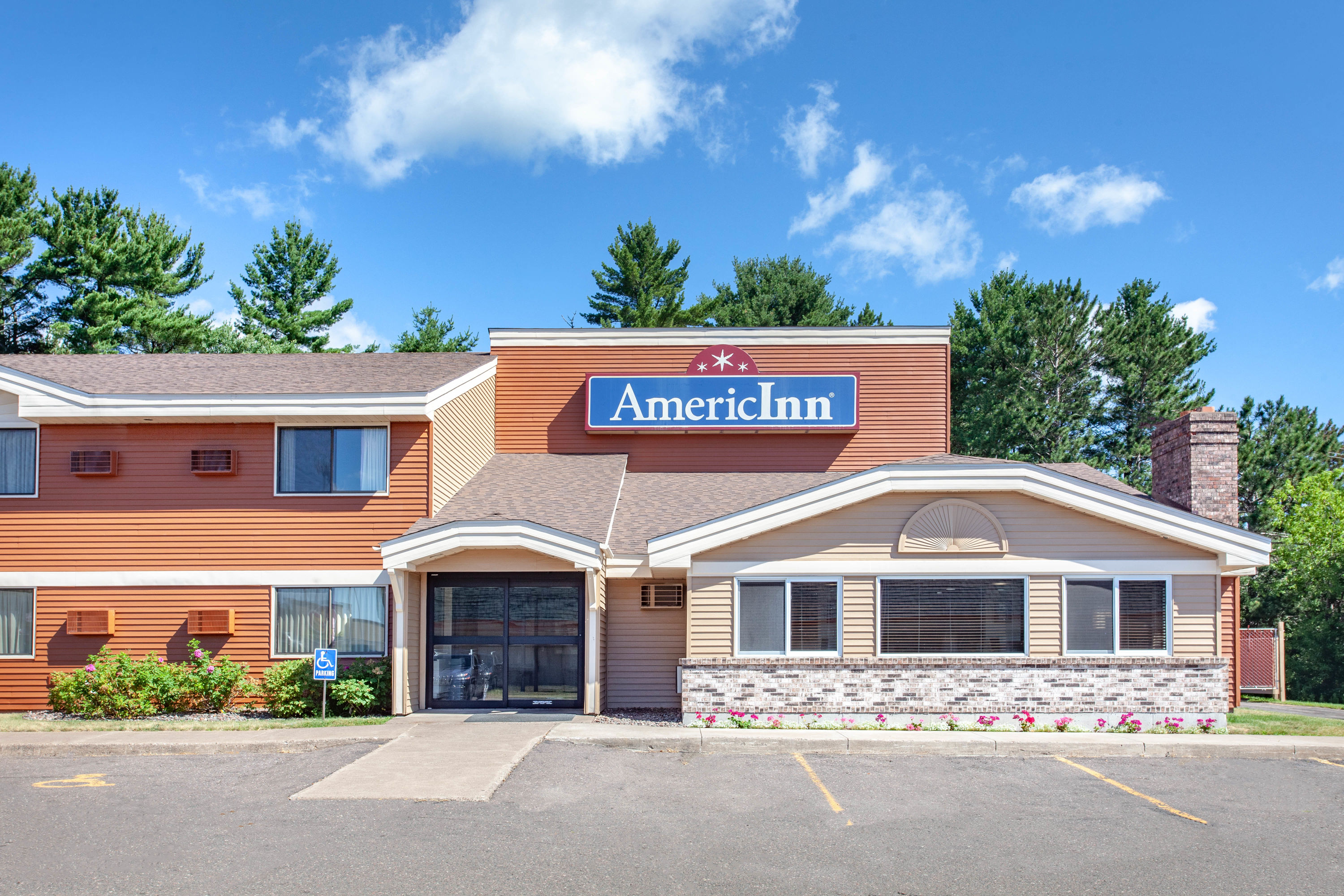 Exterior Day Image of AmericInn by Wyndham Cloquet hotel in Cloquet, Minnesota