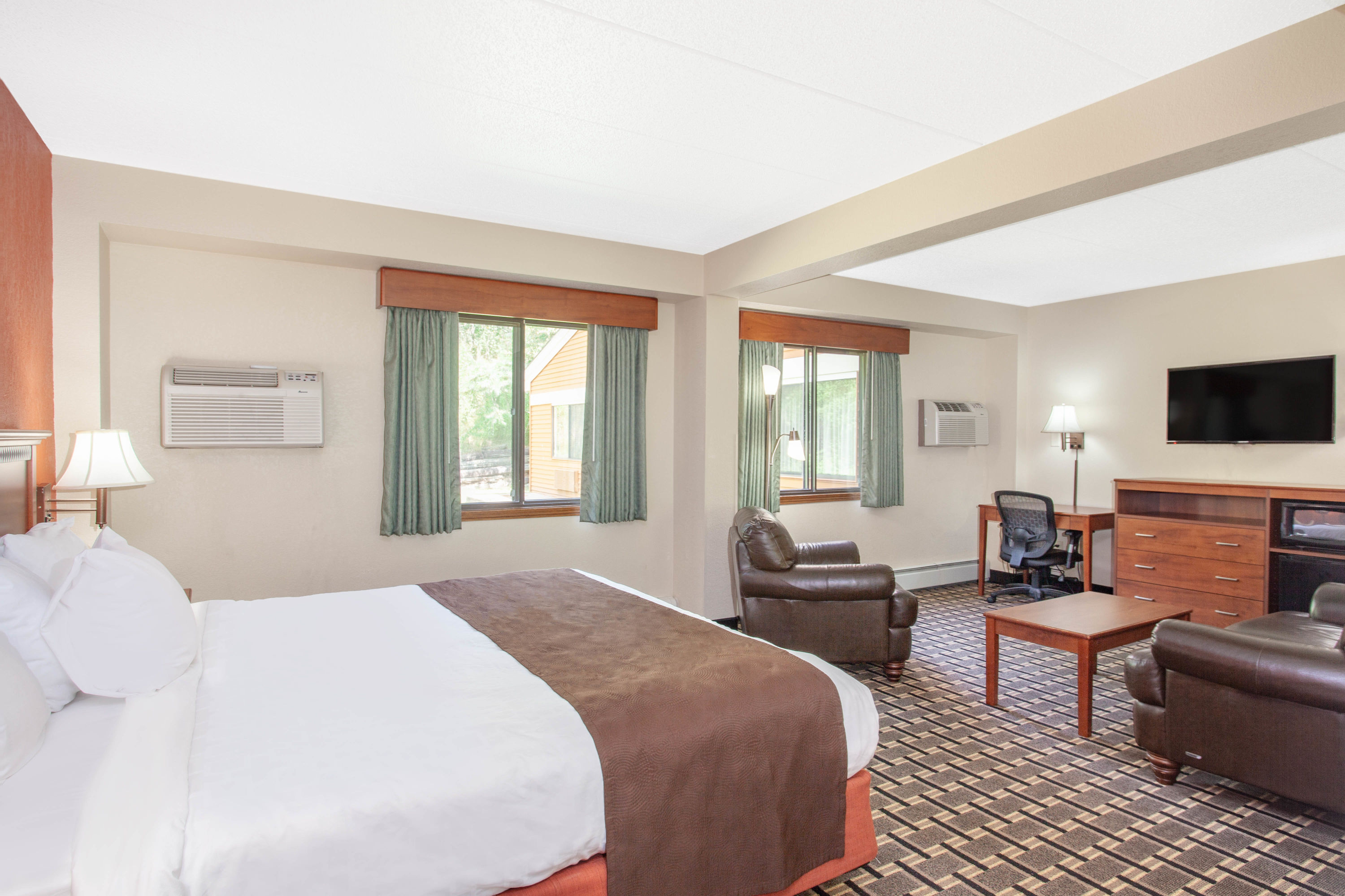 AmericInn by Wyndham Cloquet suite in Cloquet, Minnesota