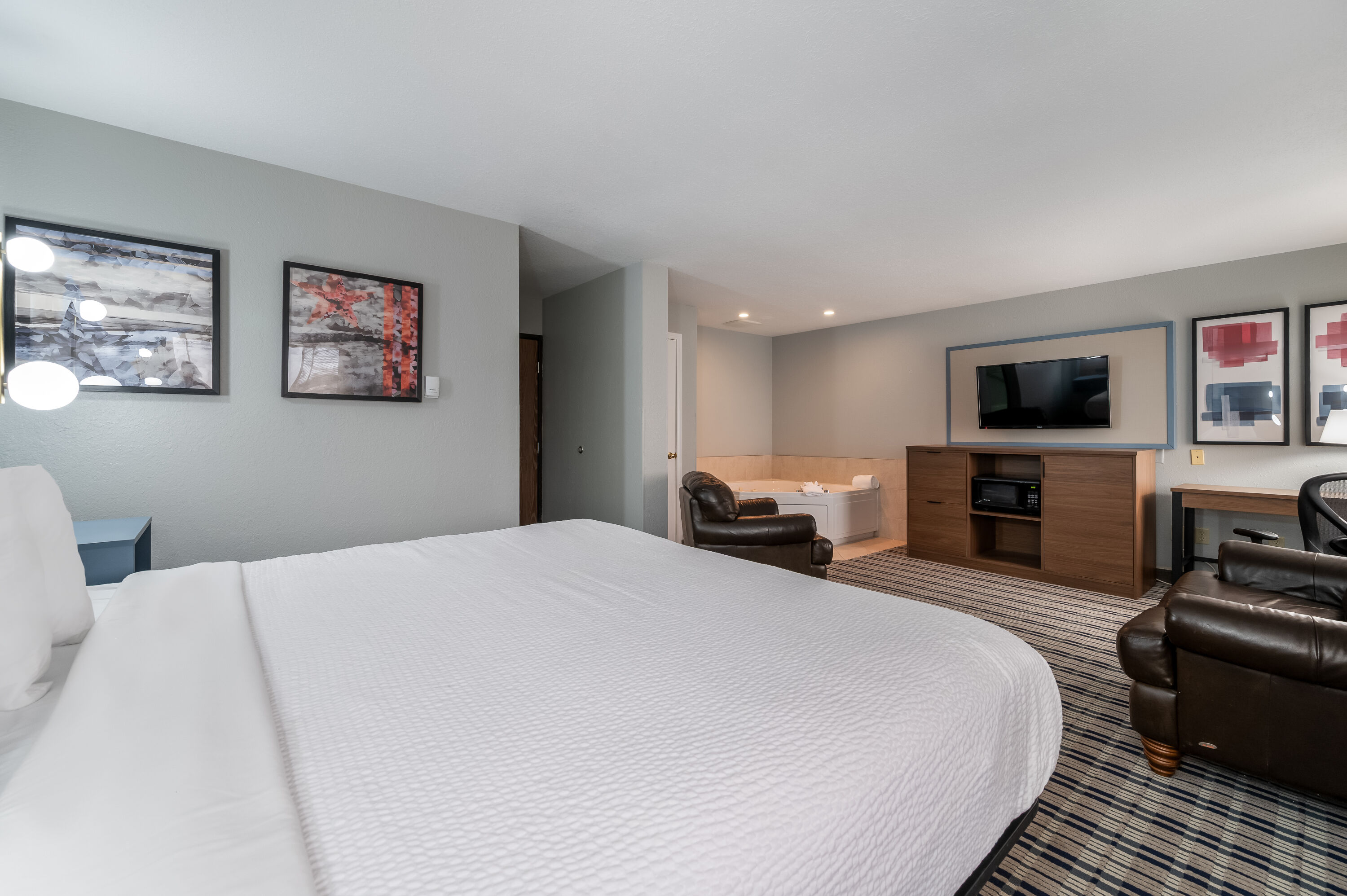 AmericInn by Wyndham Cloquet suite in Cloquet, Minnesota