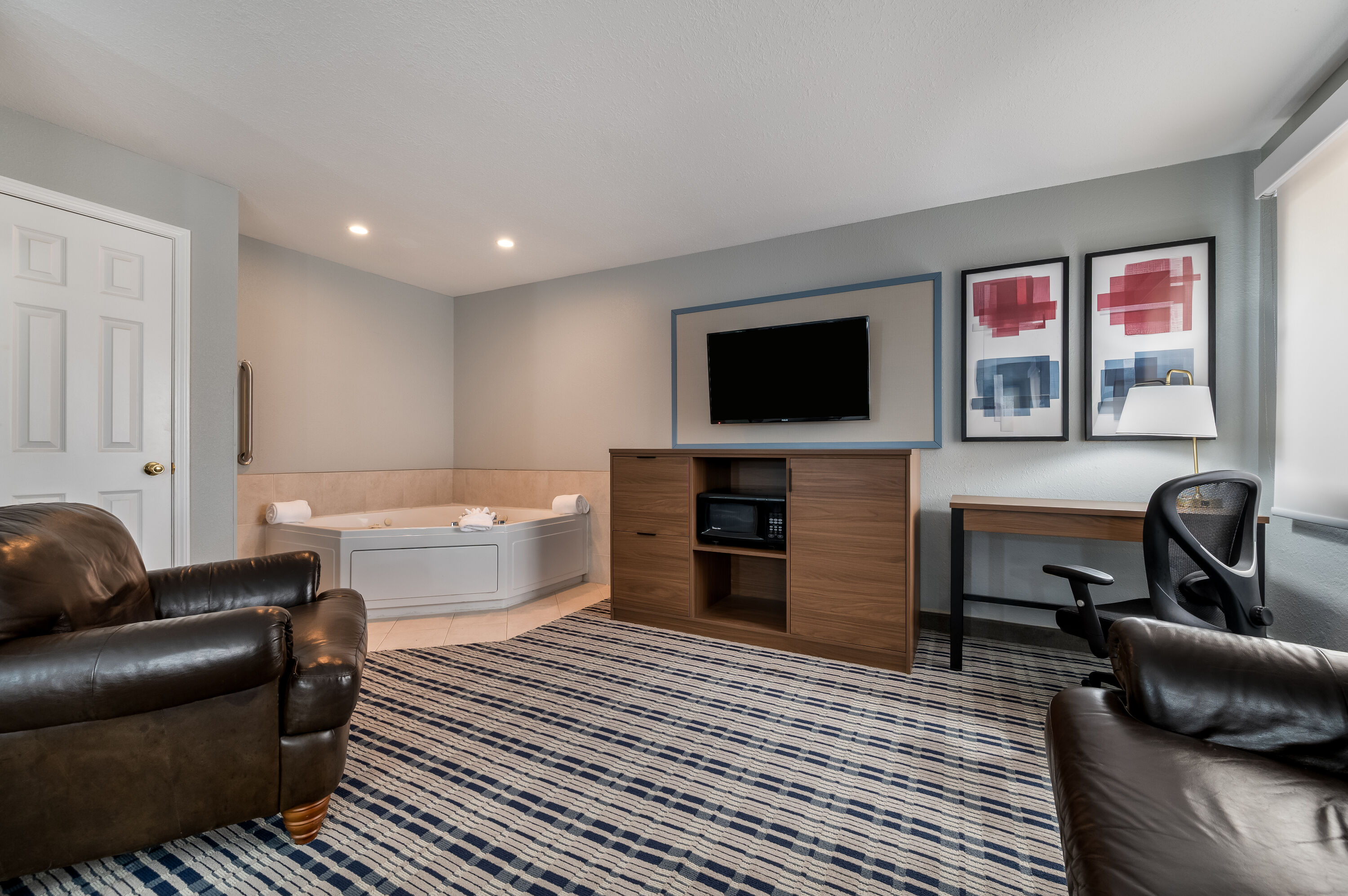 AmericInn by Wyndham Cloquet suite in Cloquet, Minnesota