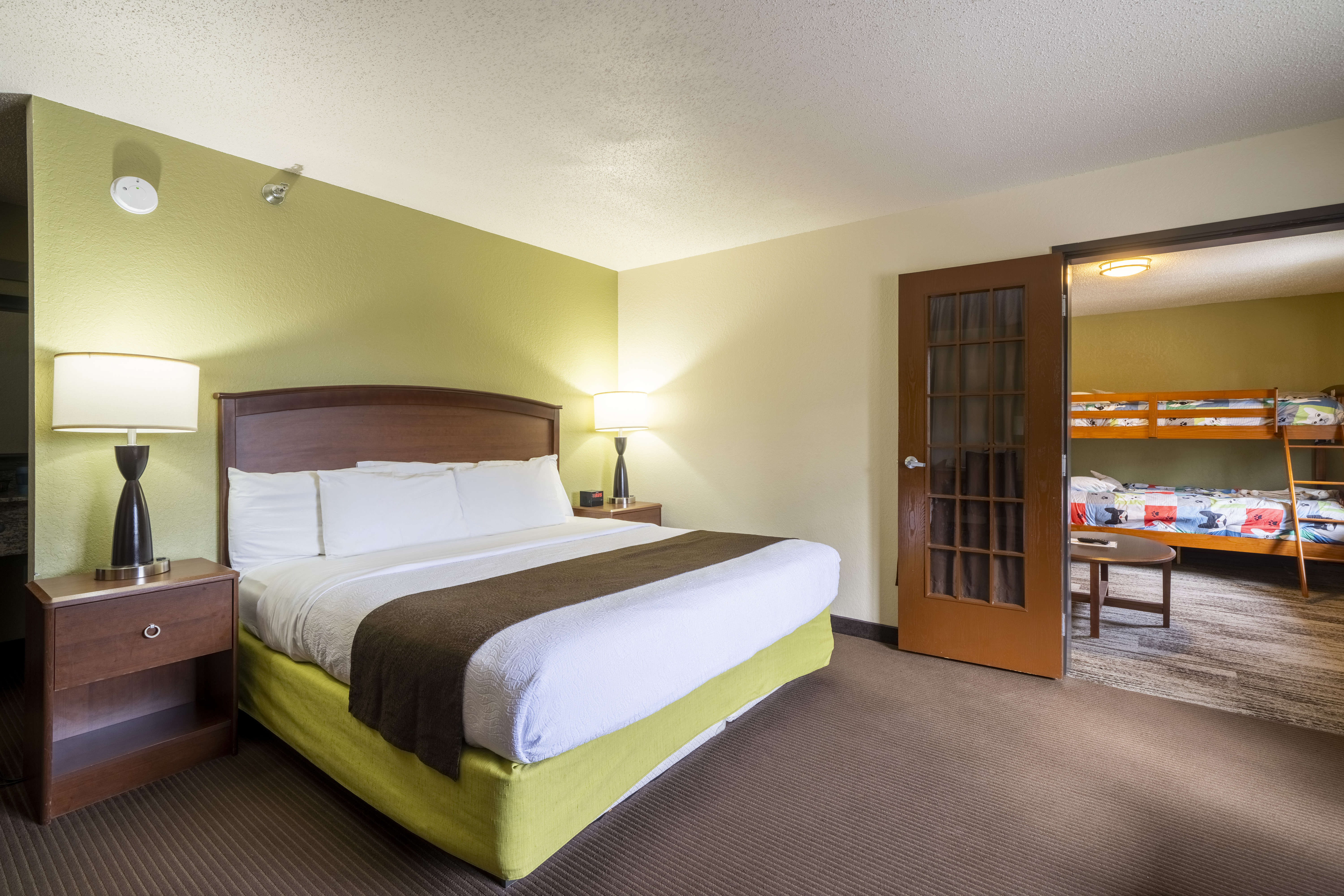 Guest room at the AmericInn by Wyndham Grand Rapids in Grand Rapids, Minnesota