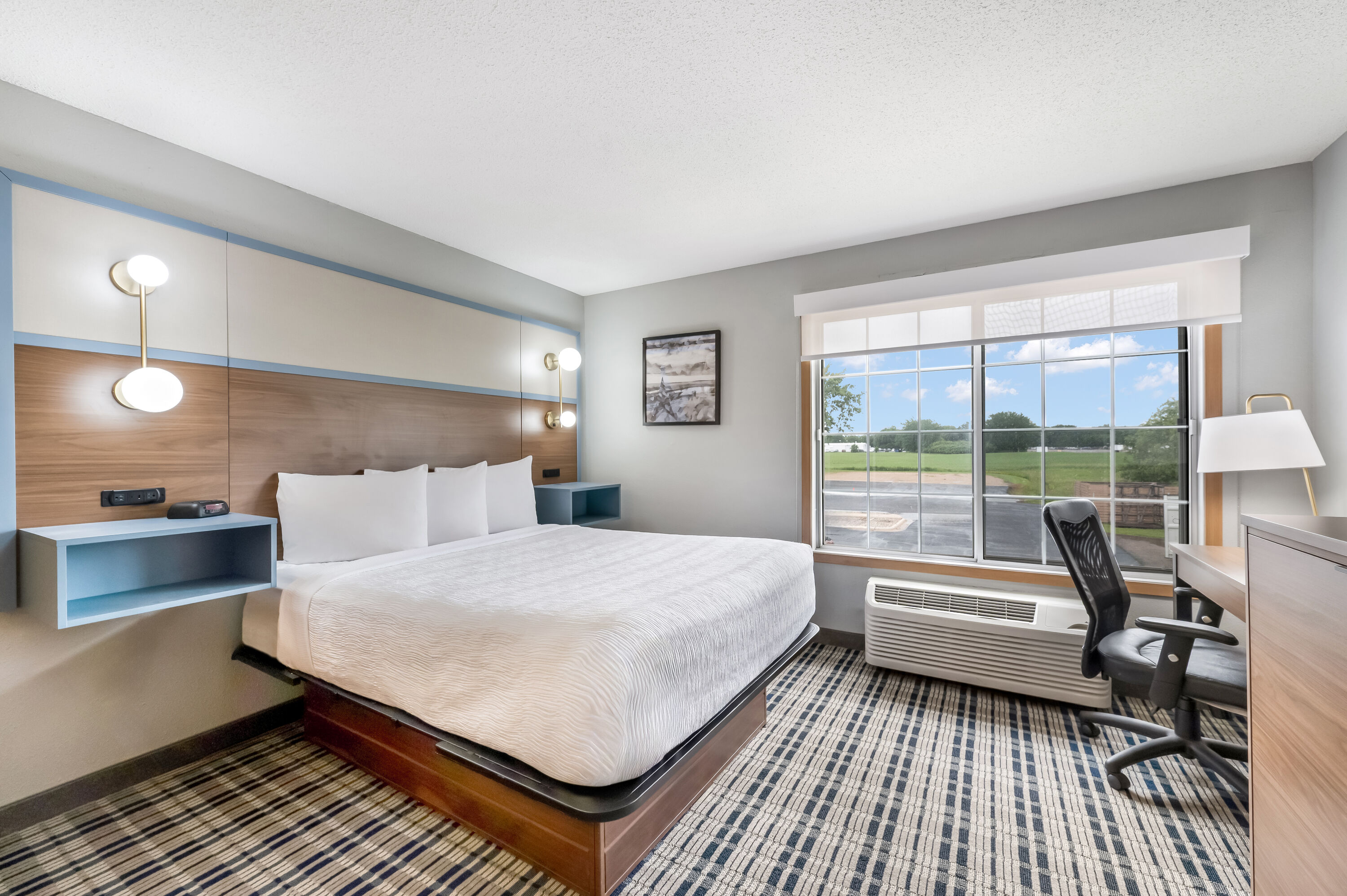 AmericInn by Wyndham Hutchinson suite in Hutchinson, Minnesota