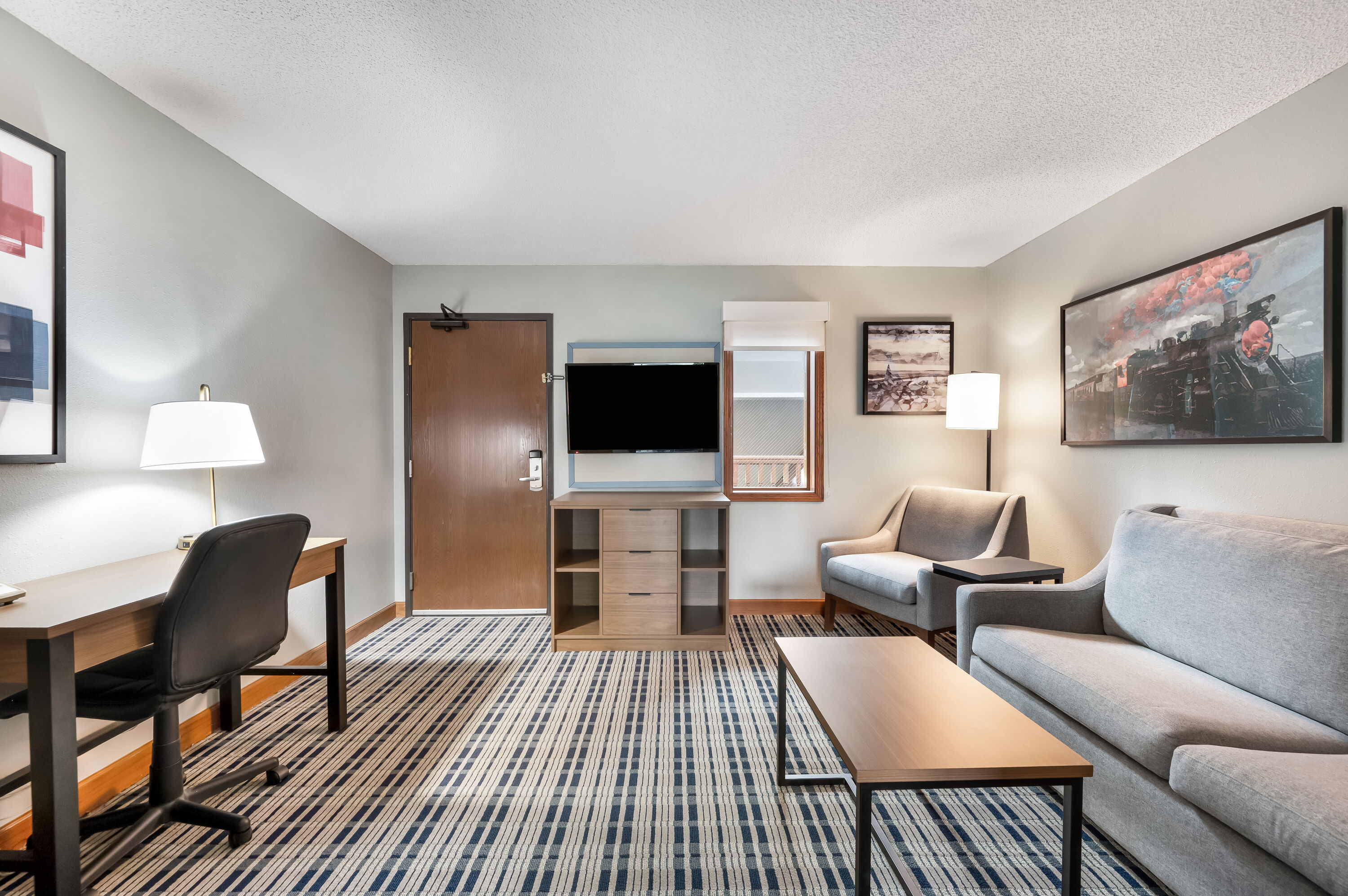 AmericInn by Wyndham Hutchinson suite in Hutchinson, Minnesota