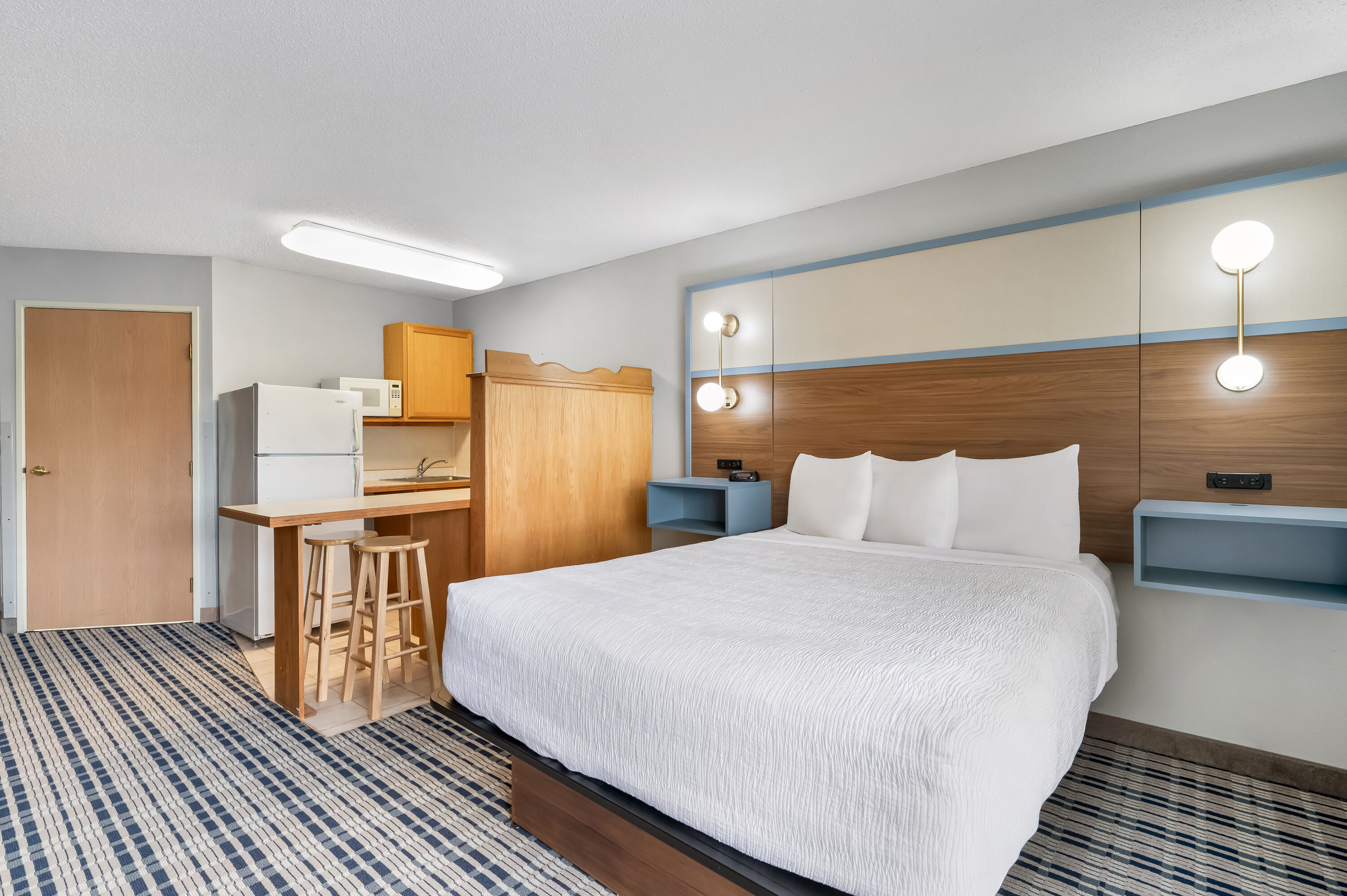 AmericInn by Wyndham Hutchinson suite in Hutchinson, Minnesota