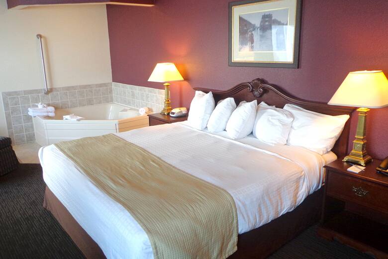 Americinn By Wyndham Marshall Hotels Mn 56258 Guest Room At The Americinn By Wyndham Marshall In Minnesota