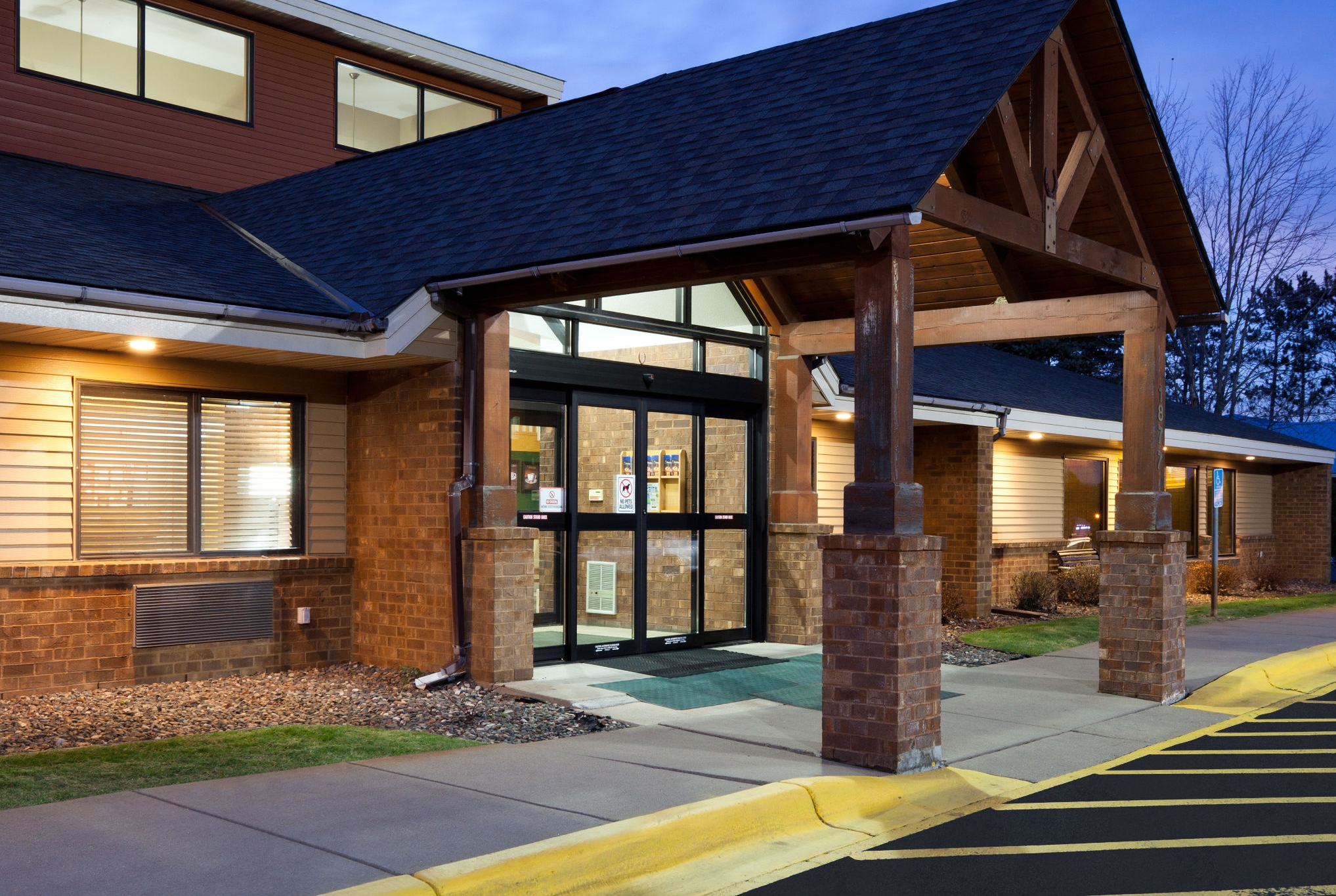 AmericInn by Wyndham Mora  Mora  Hotels MN  55051