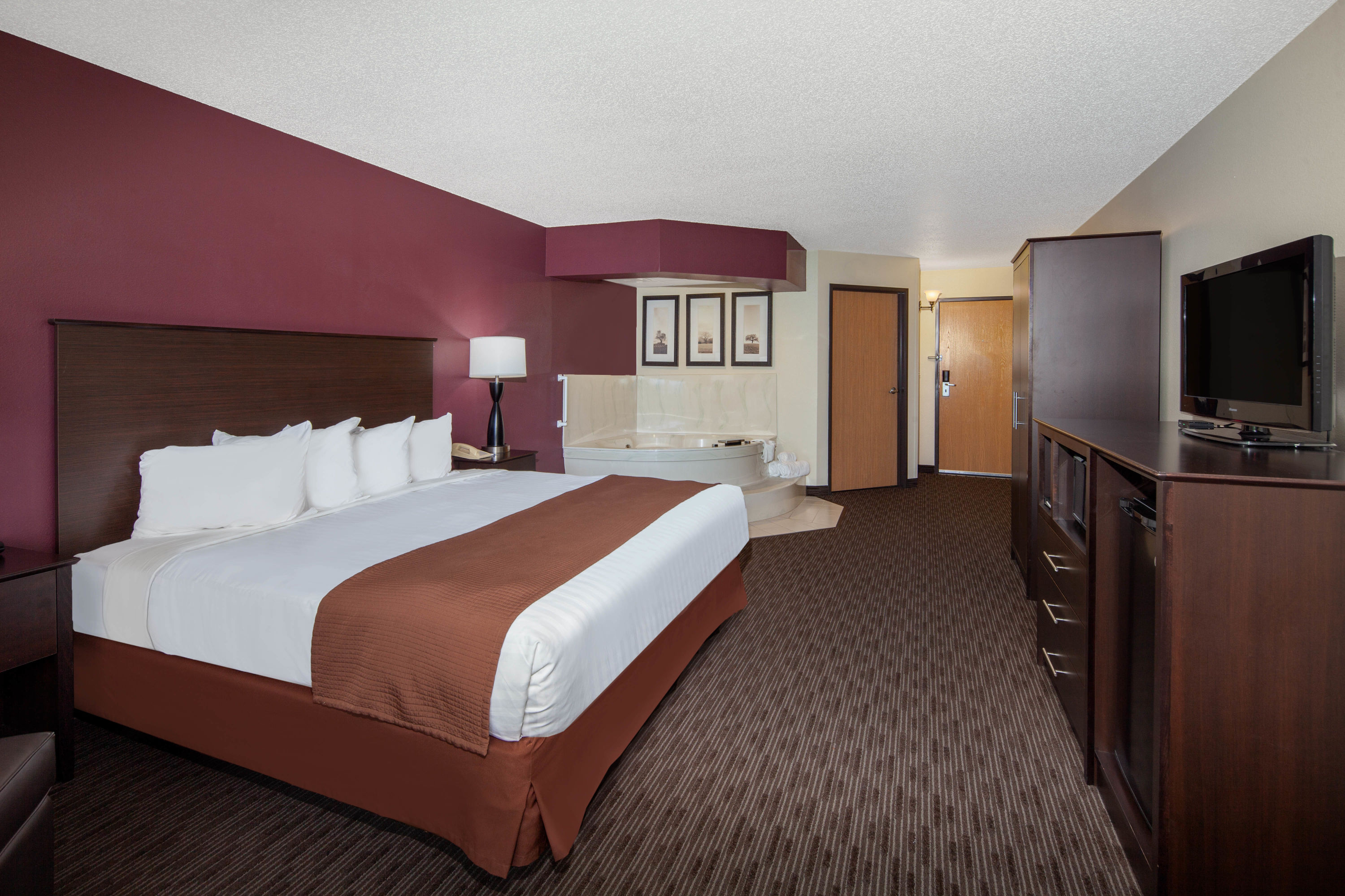 AmericInn by Wyndham Northfield suite in Northfield, Minnesota