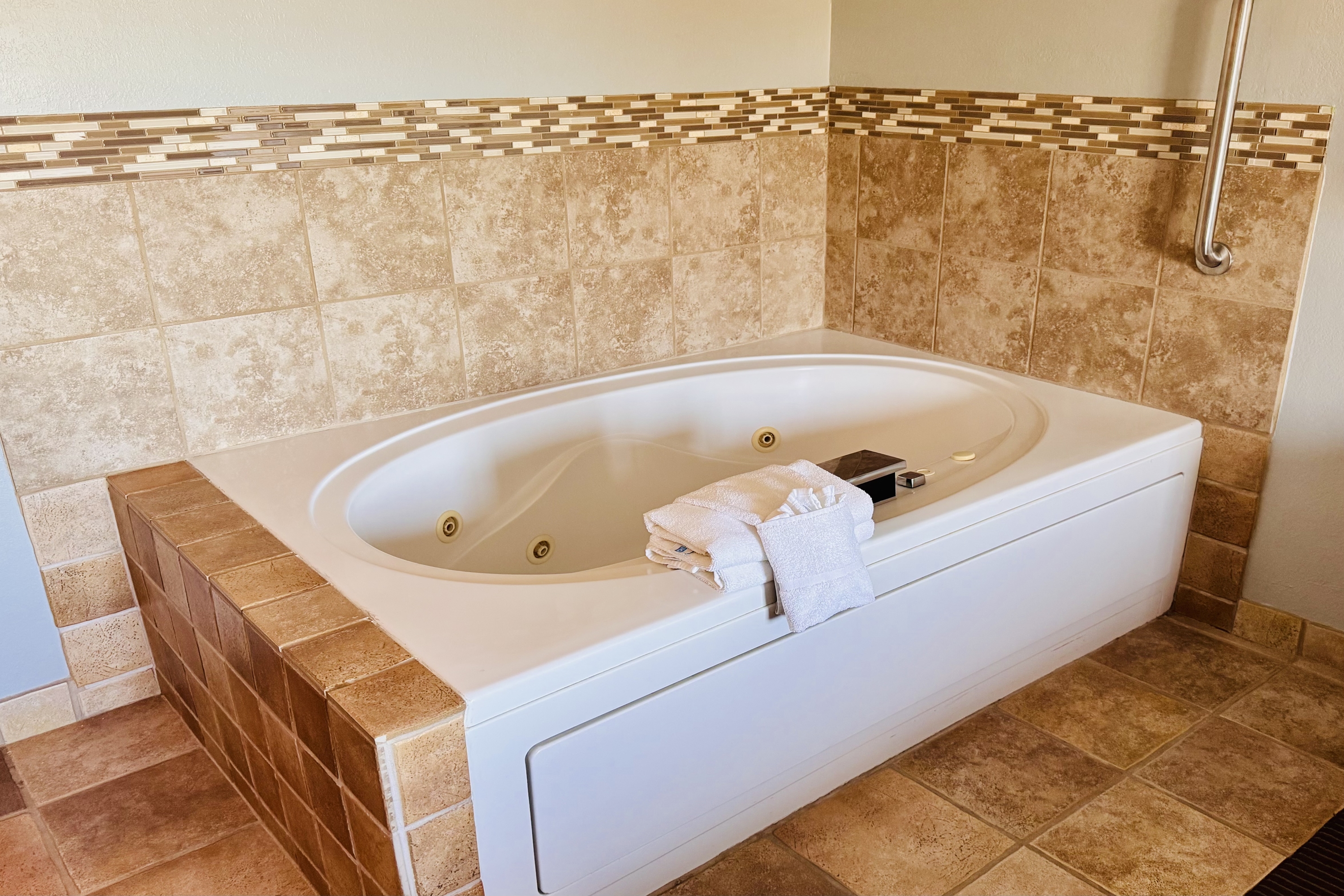 Guest room at the AmericInn by Wyndham Stillwater in Oak Park Heights, Minnesota